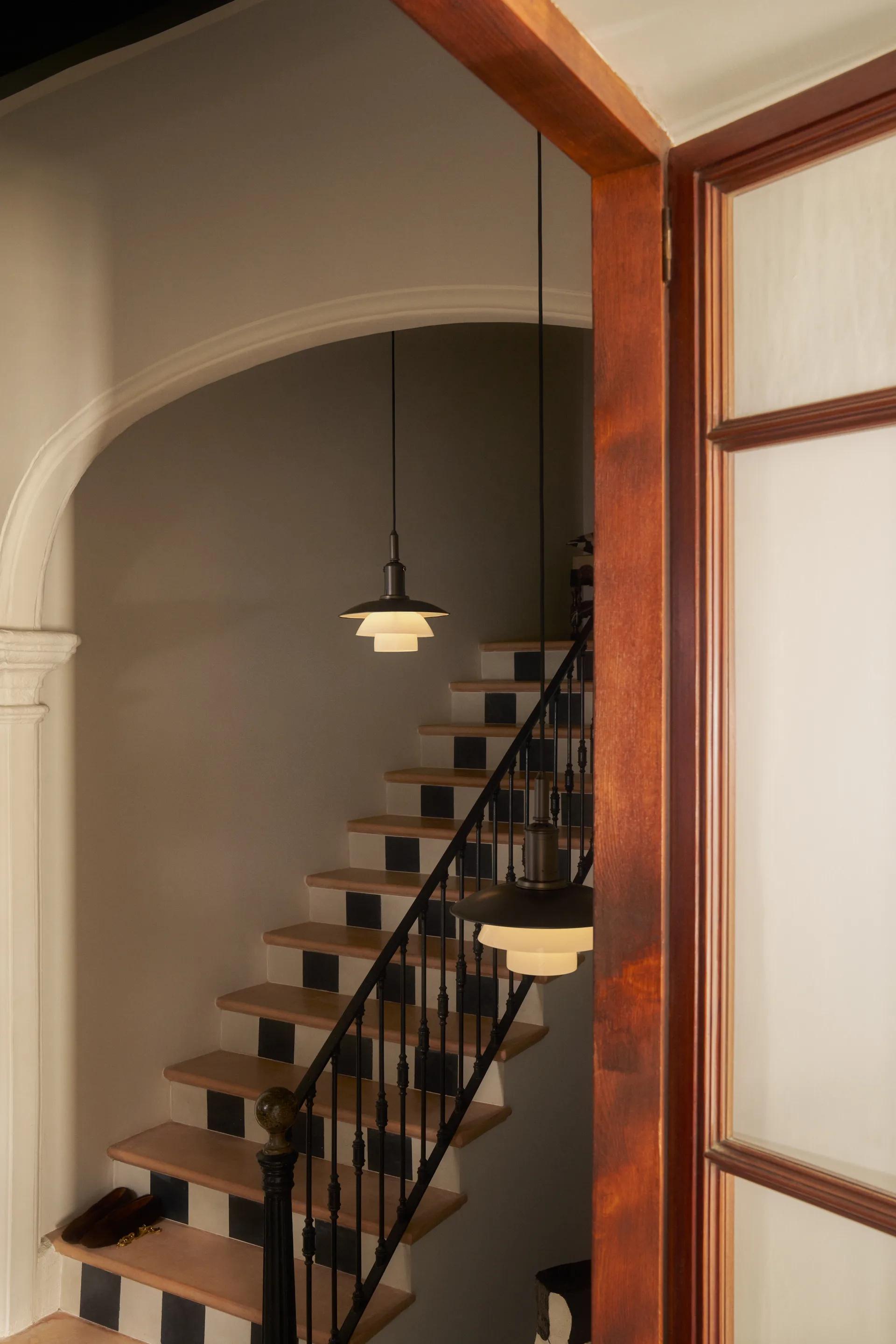 Candeeiro suspenso PH 3/3 Luna, Aged brass-vidro opalino Louis Poulsen