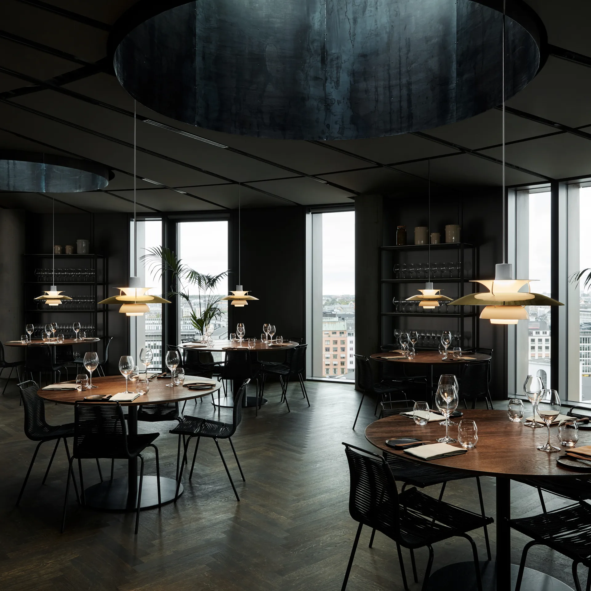 Candeeiro suspenso PH 5, Latão Louis Poulsen