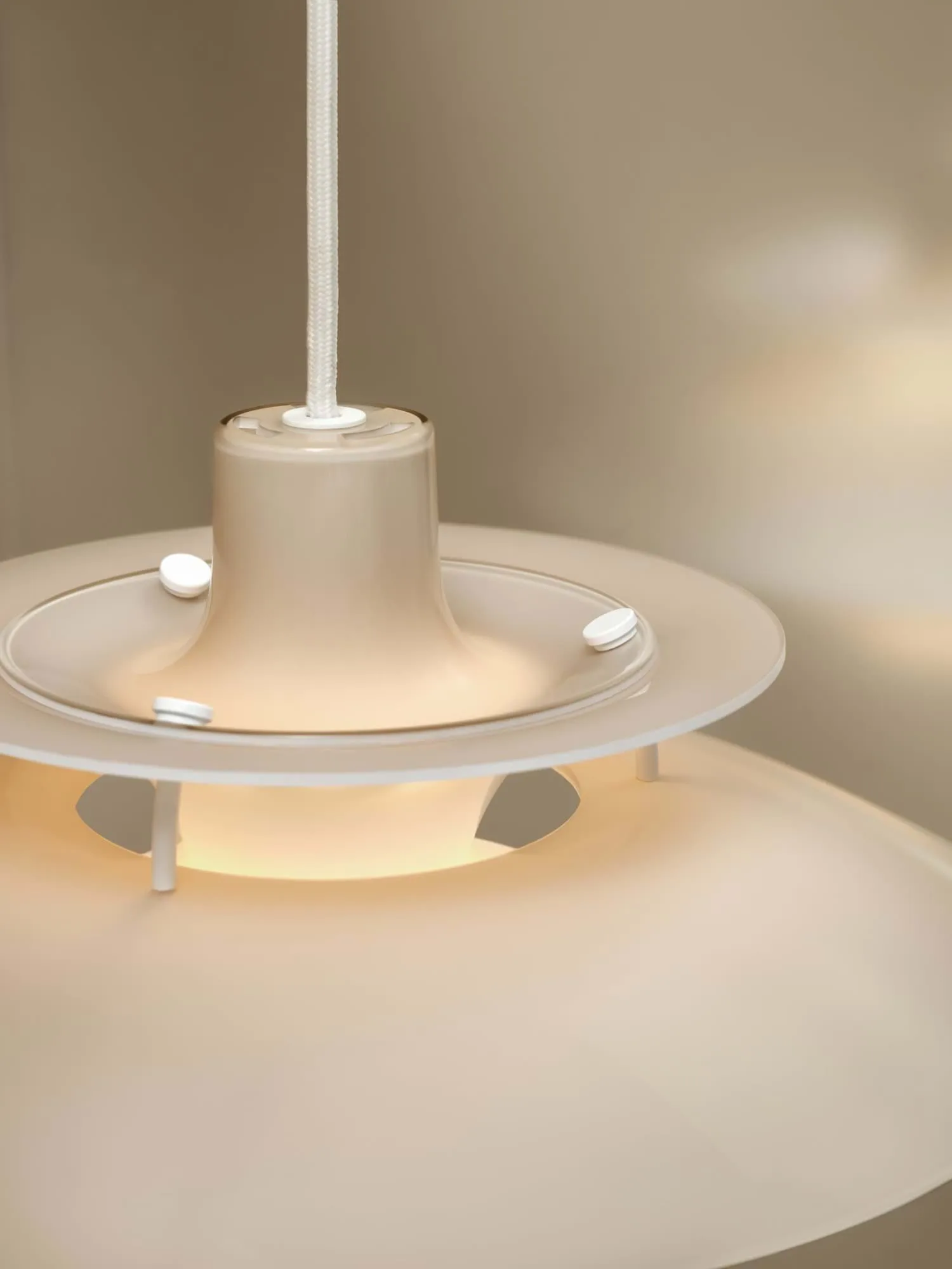 PH 5 candeeiro suspenso Ø32 cm, Opal bege Louis Poulsen