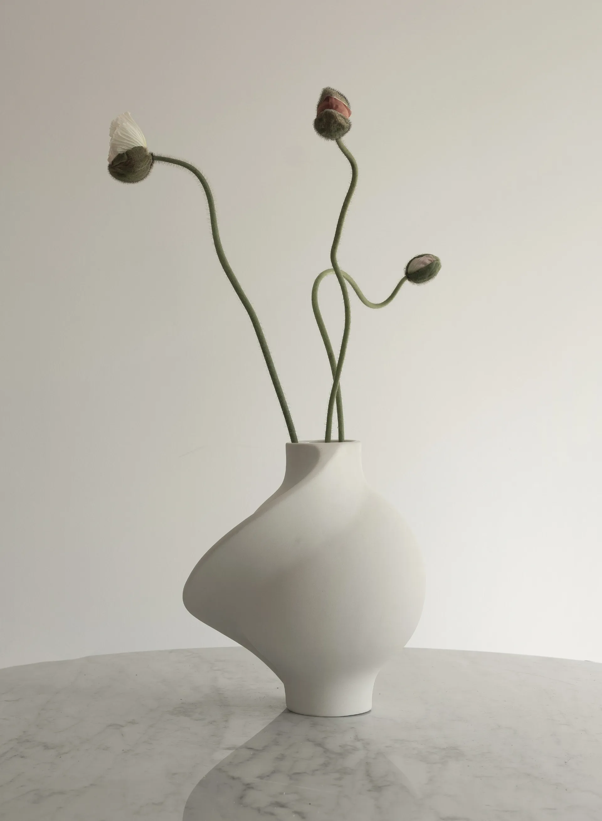 Vaso Pirout 01 22 cm, Raw White Louise Roe