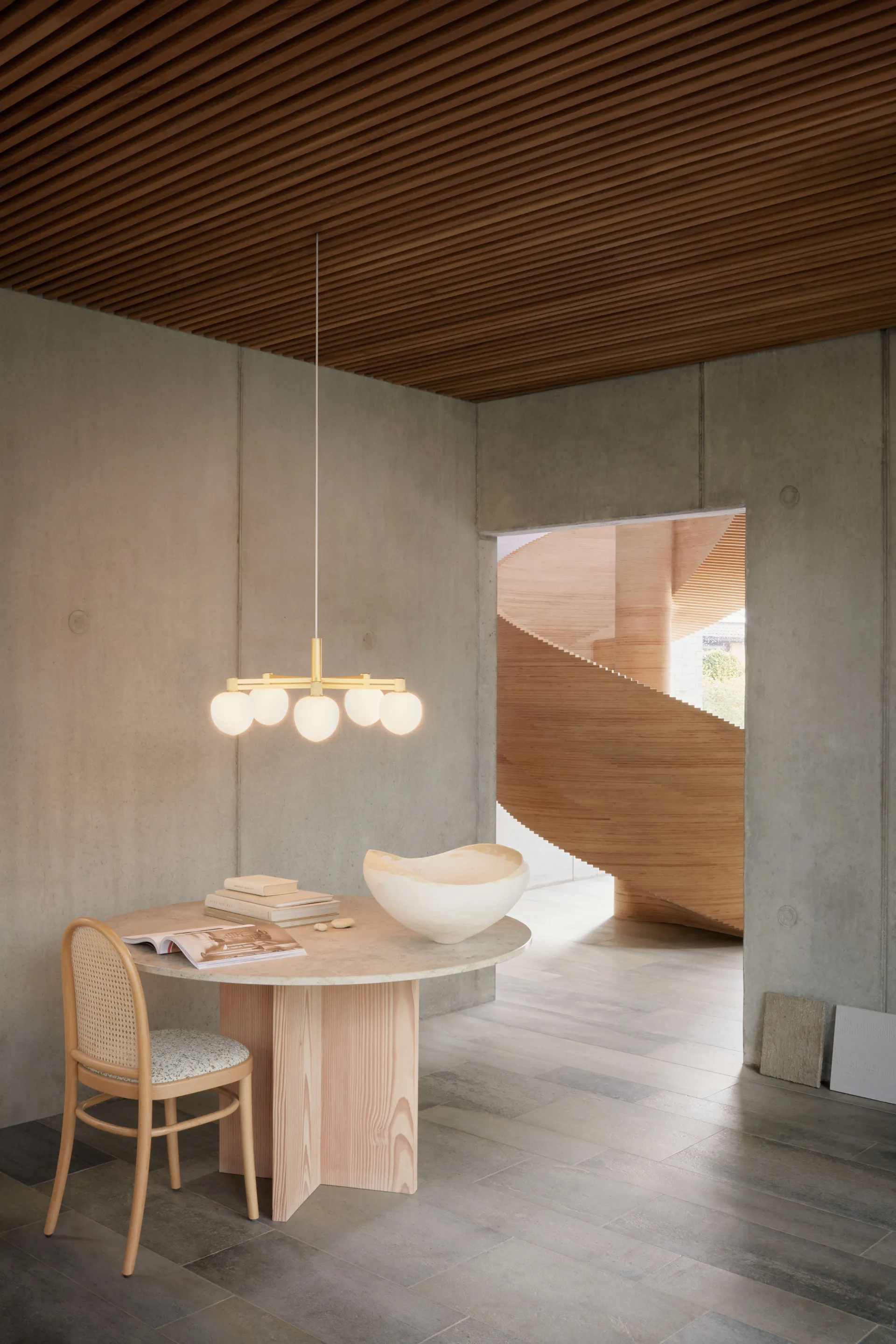 Memoir V 120 lustre, Brass LYFA