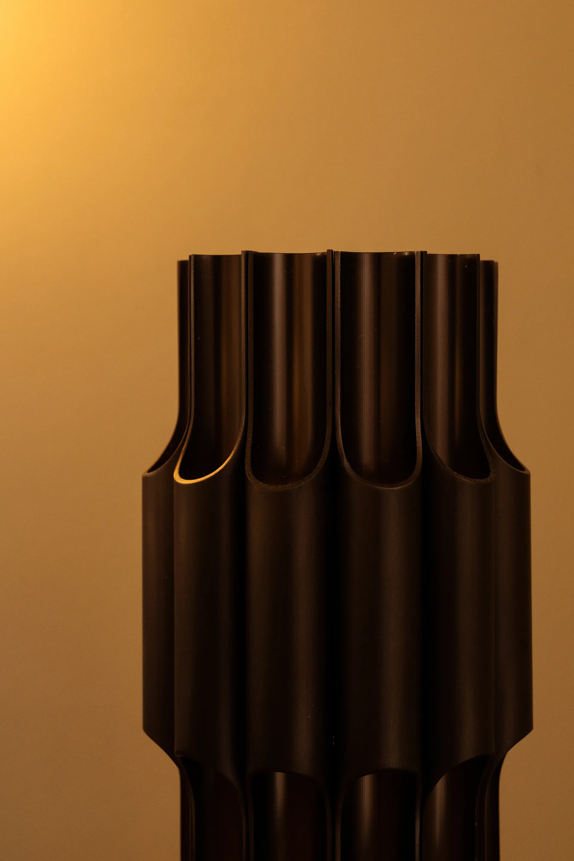 Pan 120 candeeiro de mesa, Bronze LYFA