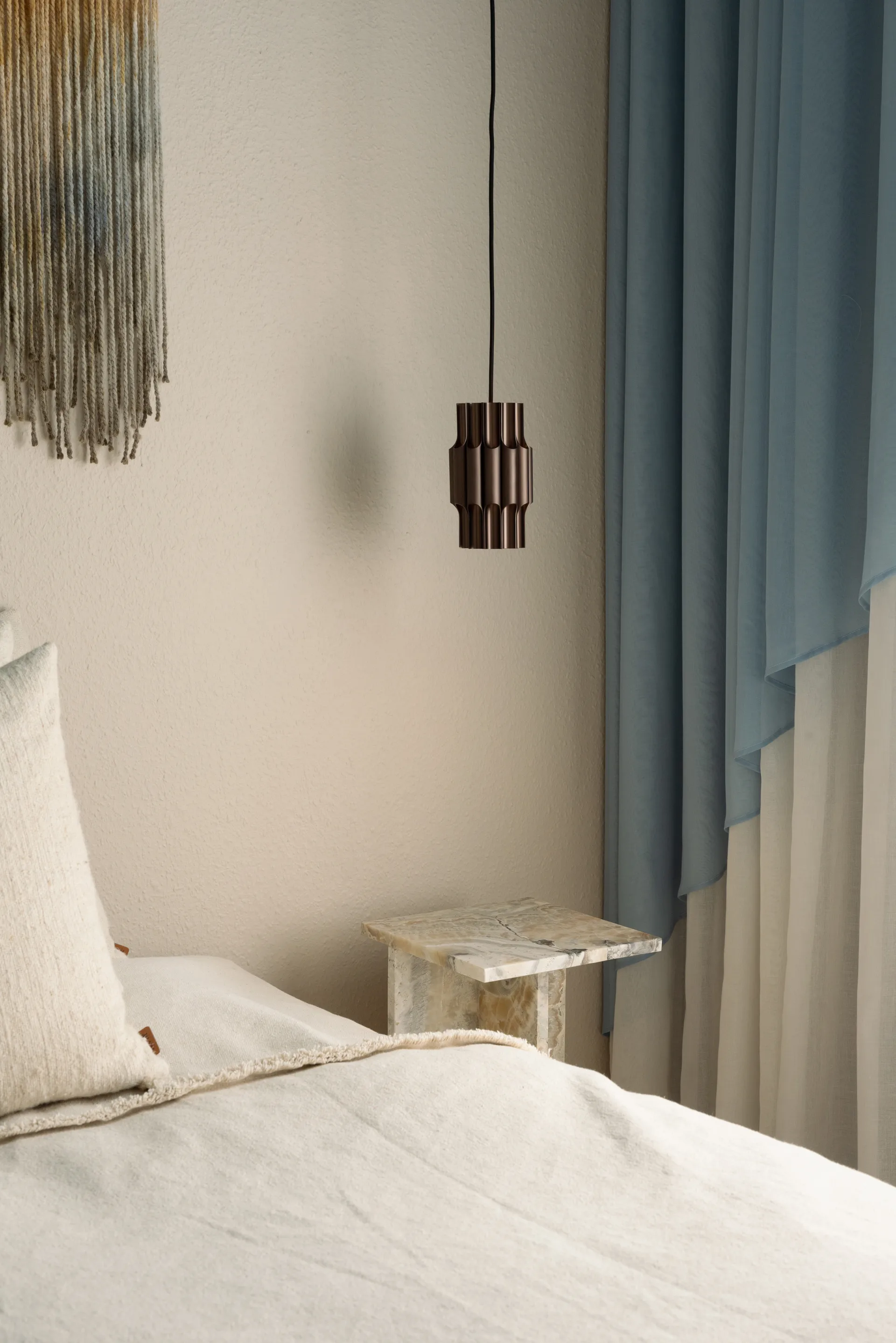 Pan 120 pendente, Bronze LYFA