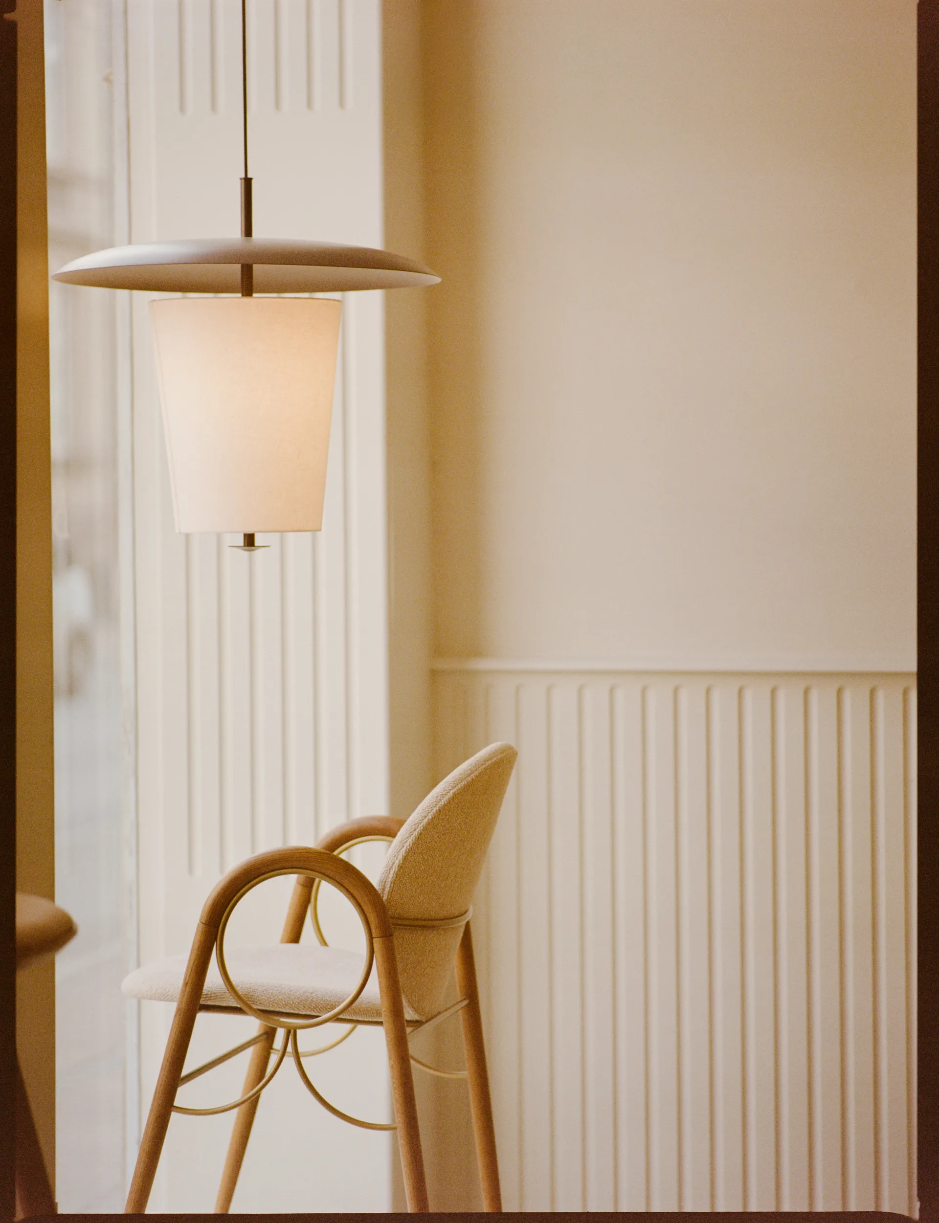 Toton 600 pendente, Bronze LYFA