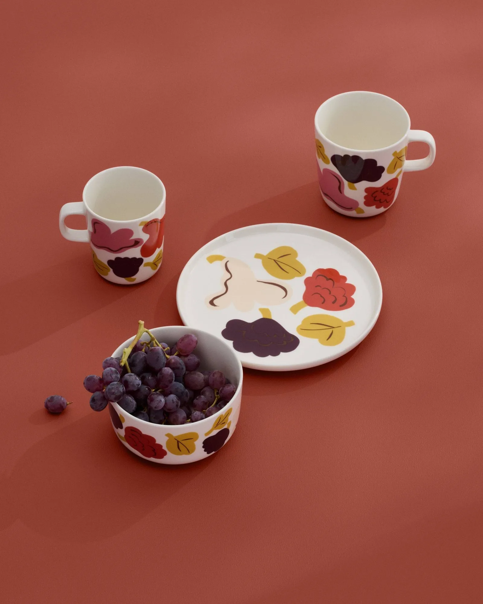 Kukasta Kukkaan taça, White-pink-terrac-plum, 50 cl Marimekko