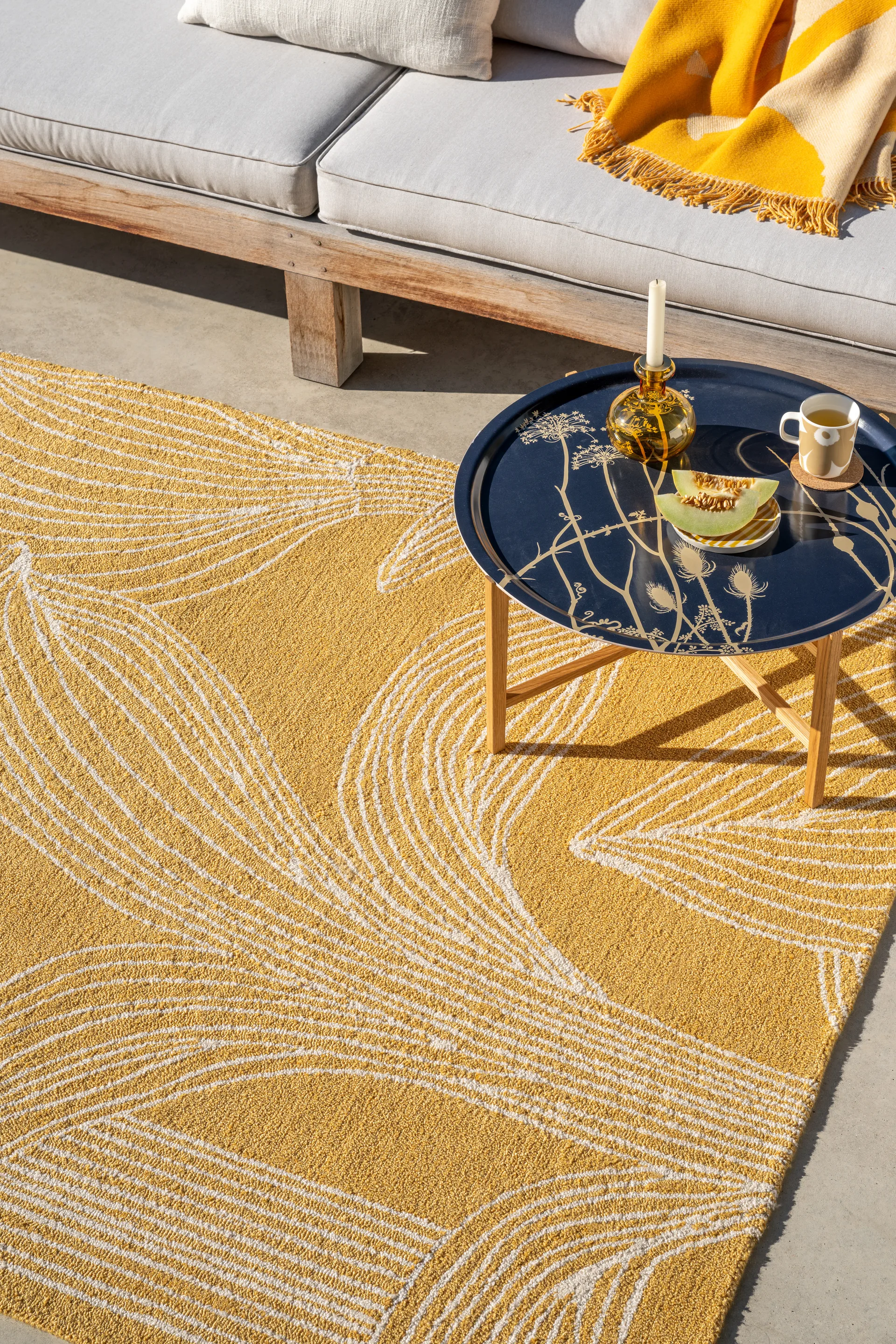 Kukat puhkeavat matte outdoor, Straw, 140x200 cm Marimekko