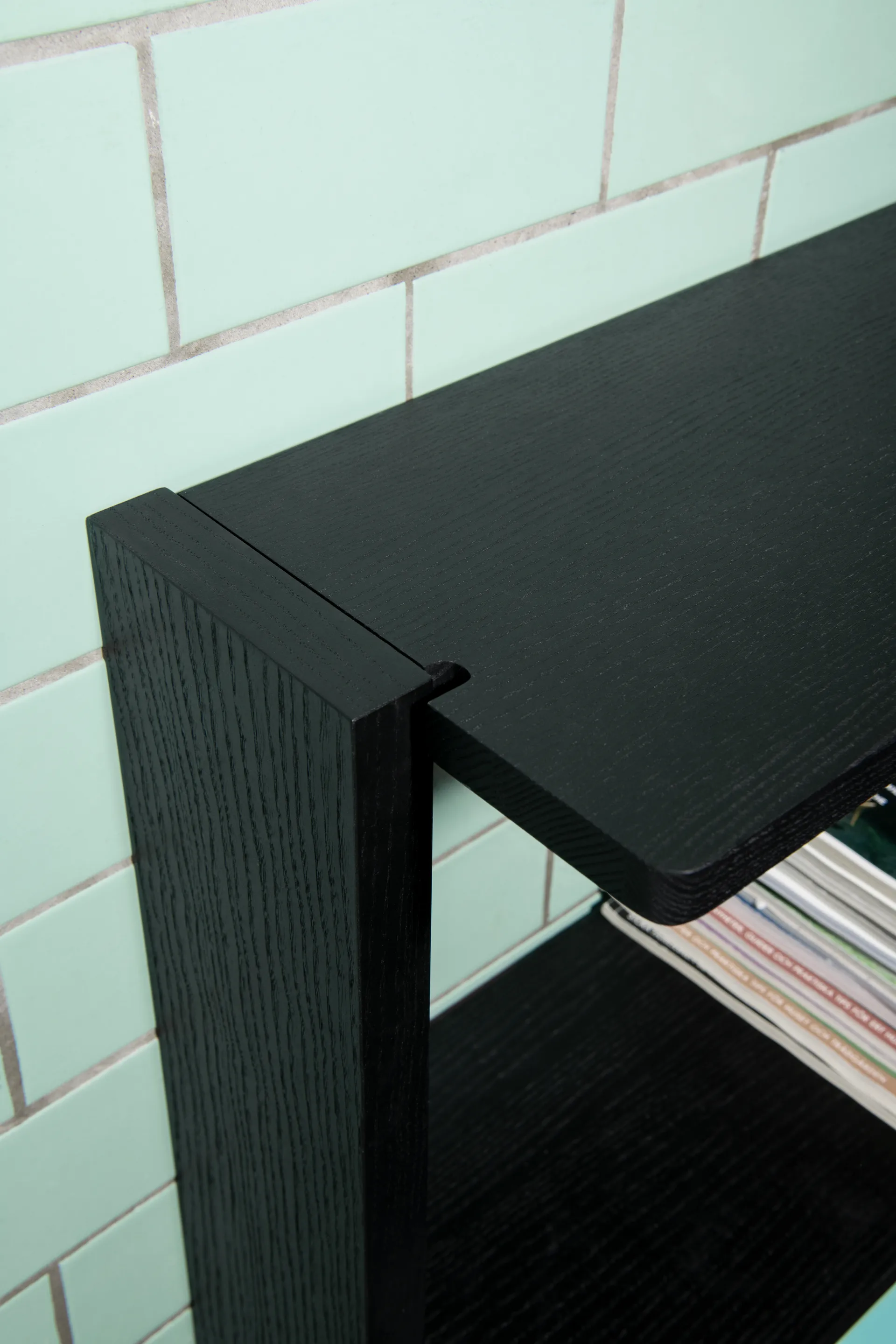 Gridlock Painel lateral H1460, Freixo preto manchado Massproductions