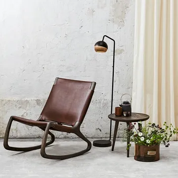 Cadeira de balanço Rocker - Whiskey-Moldura em carvalho lacado mate - Mater