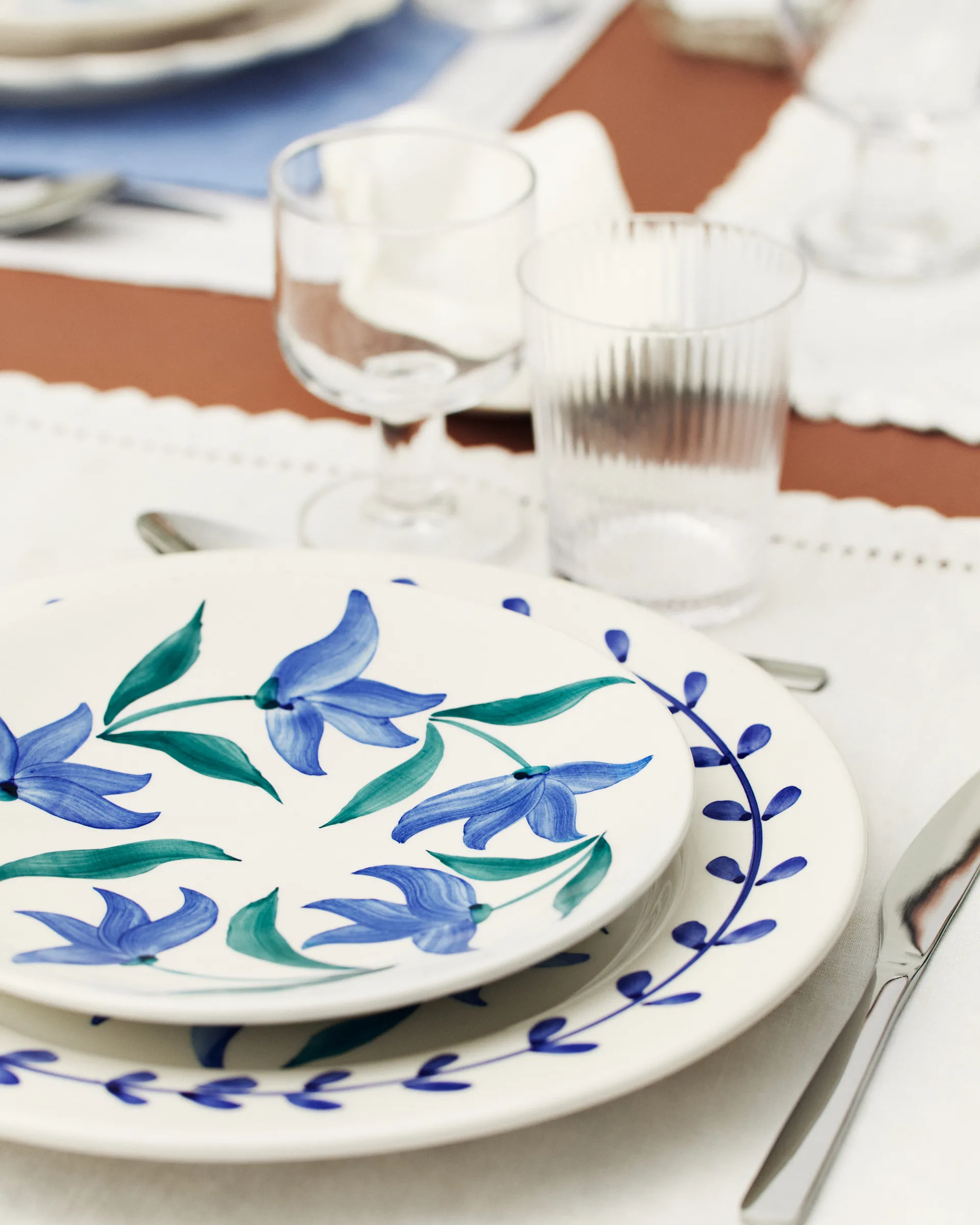 Prato Flowers blossom Ø28 cm, Branco  Mateus