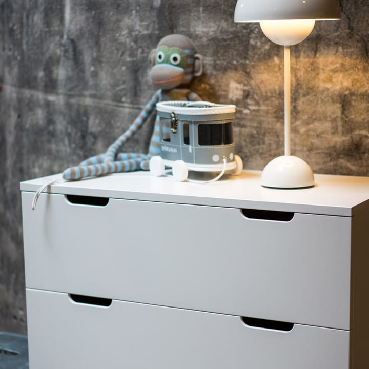 Aoko cómoda 4 gavetas, Verniz branco Mavis