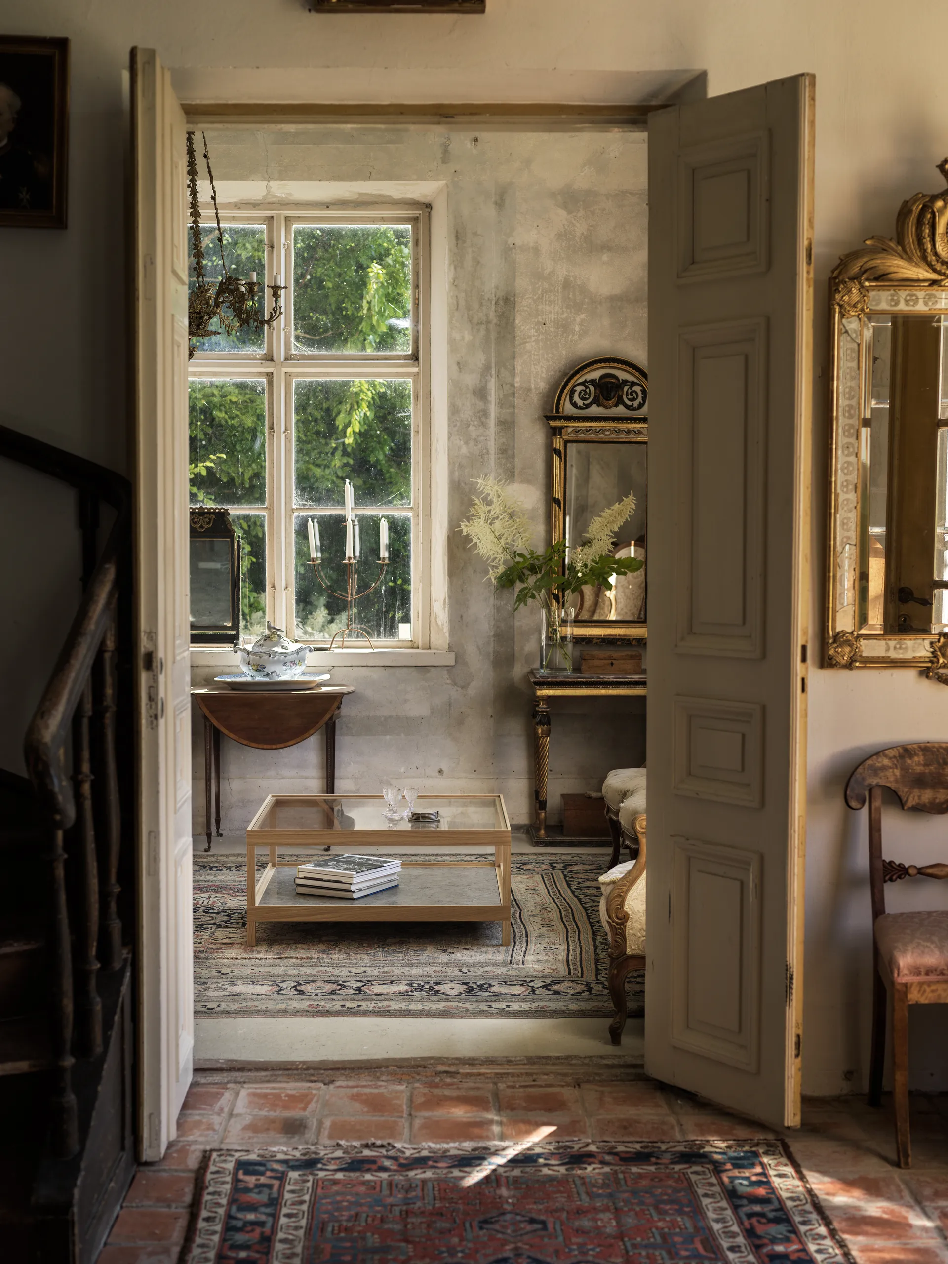 Ima mesa de centro 90x90 cm, Carvalho branco laqueado fosco, calcário Mavis