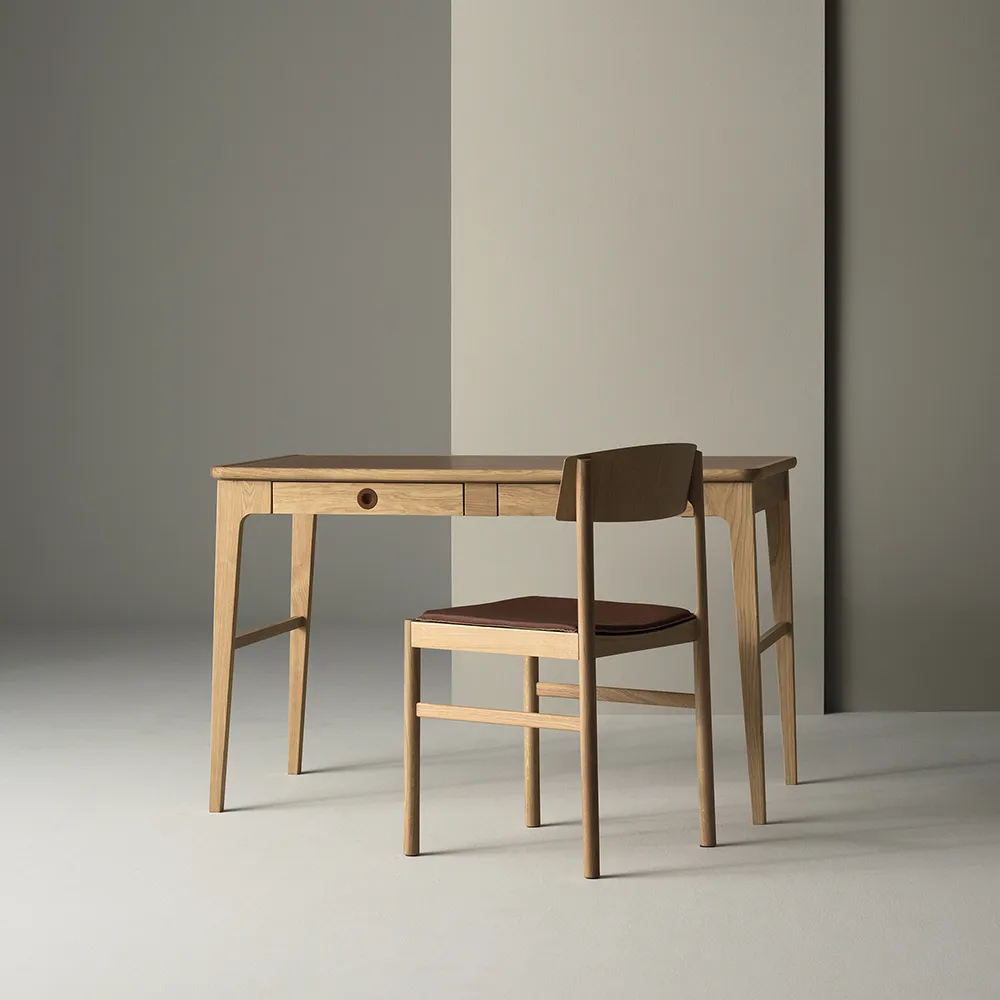 Rod cadeira, Carvalho branco pigmentado com acabamento fosco verniz Mavis