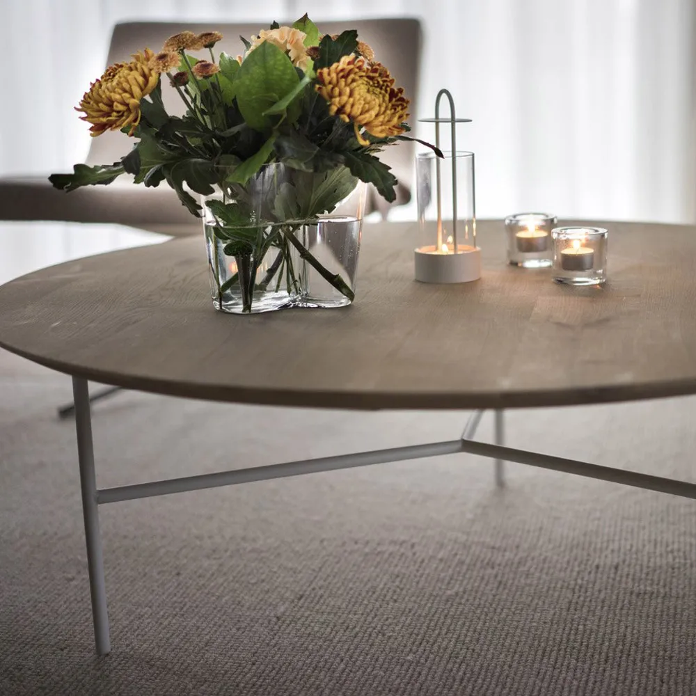 Tribeca mesa de centro, carvalho sabão rústico, pernas pretas, Ø110 Mavis