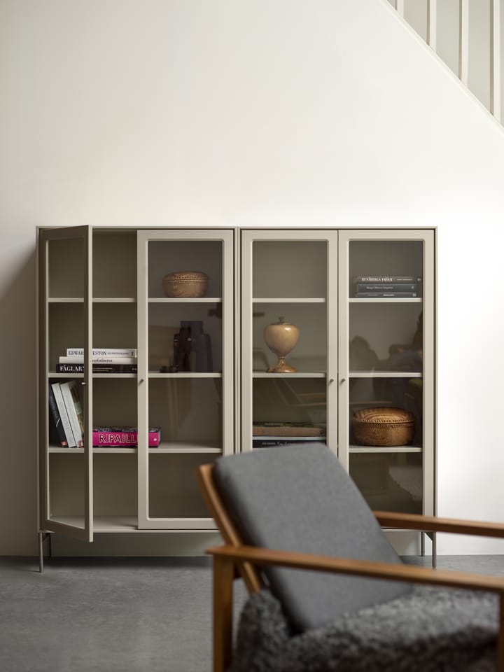 Volt vitrine 130 cm bege, Detalhes em aço inoxidável Mavis