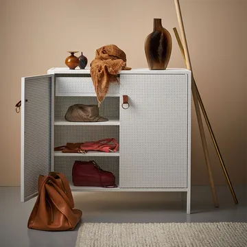 Armário Liza - branco, detalhe em couro - Maze