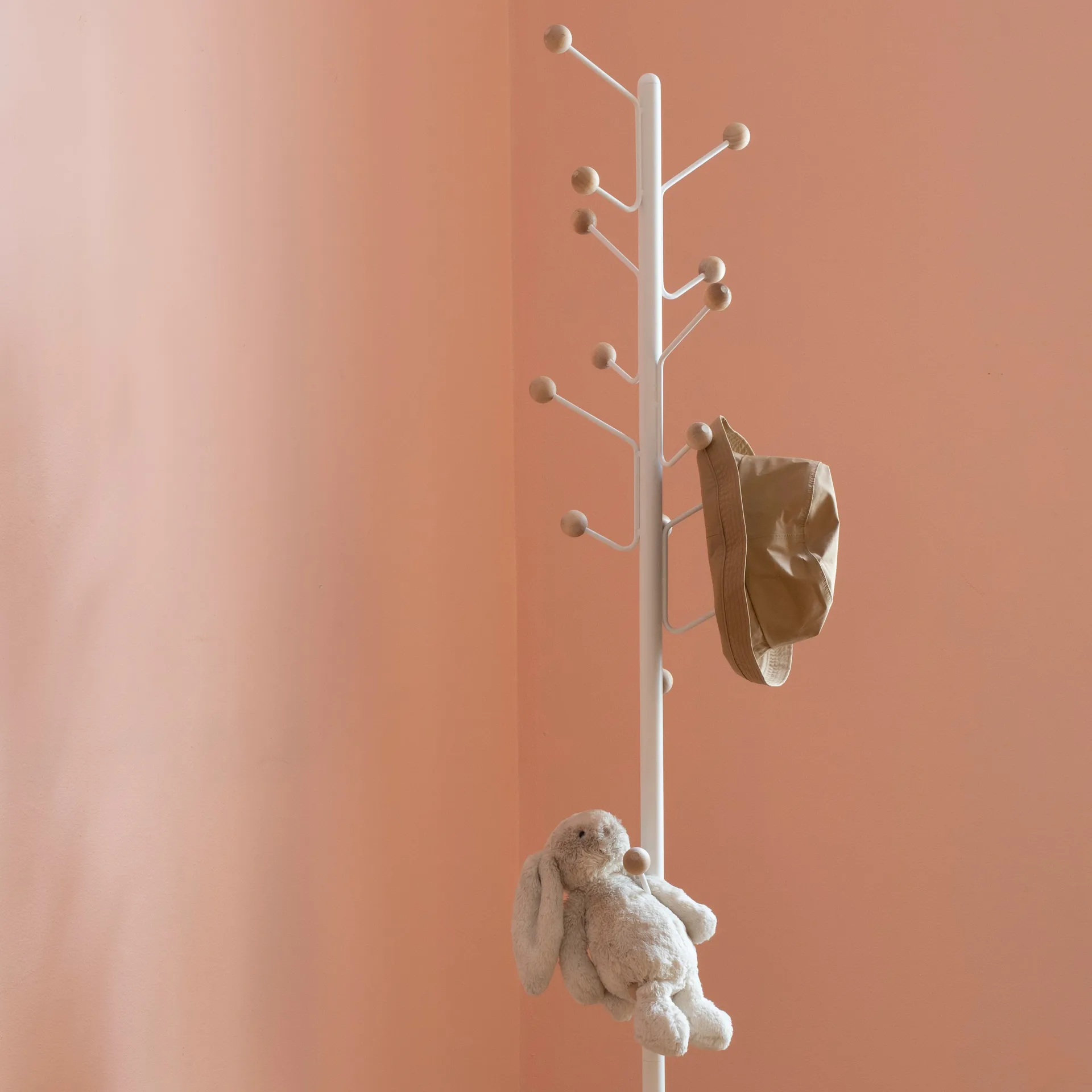 Bill Floor cabide, Branco Maze