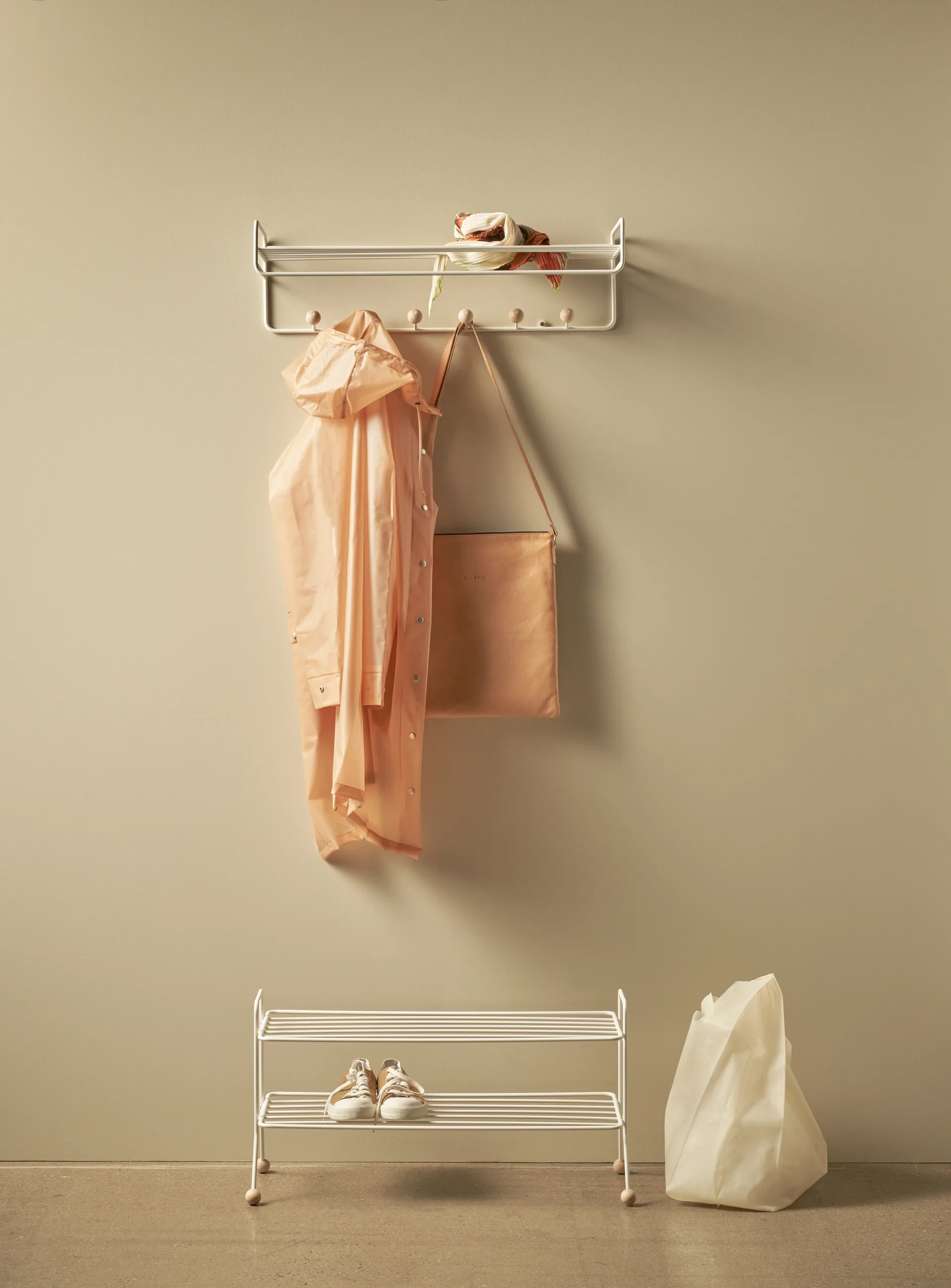 Chapeleiro Bill Hat rack, Branco Maze