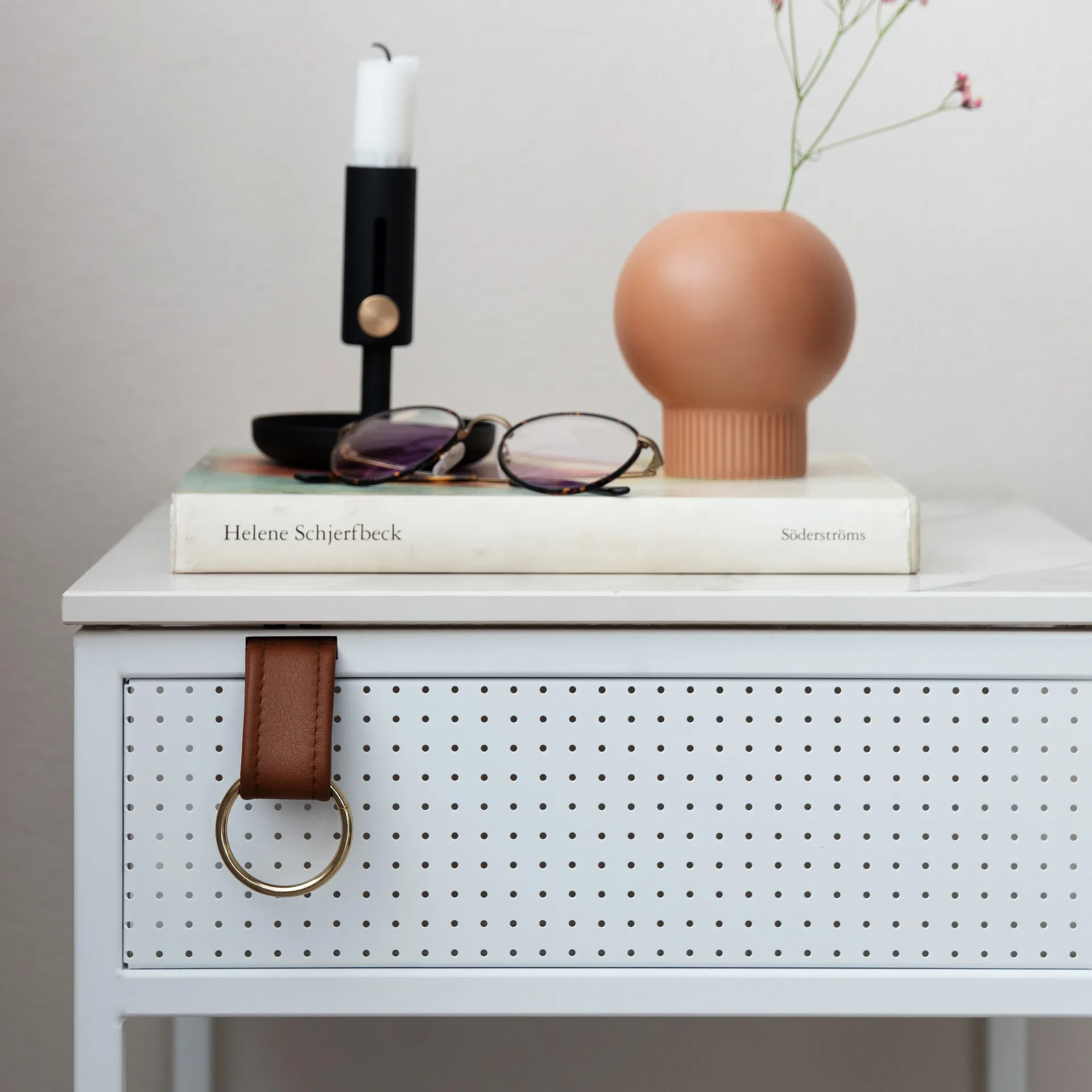 Mesa de cabeceira esquerda Tracy, Branco Maze