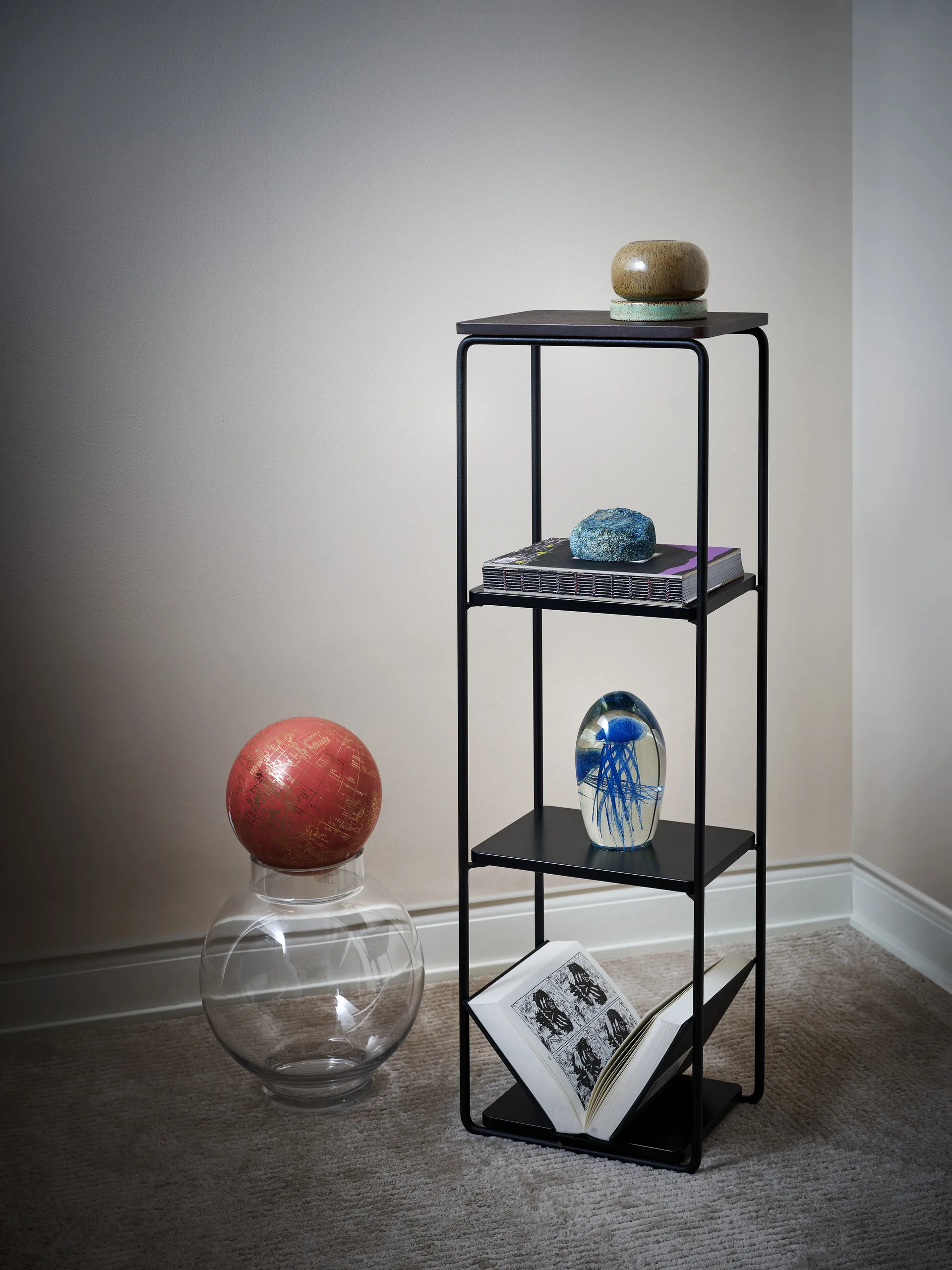 Mixrack Floor Shelf L prateleira 26x19x82.2 cm, Carvalho manchado - preto Maze