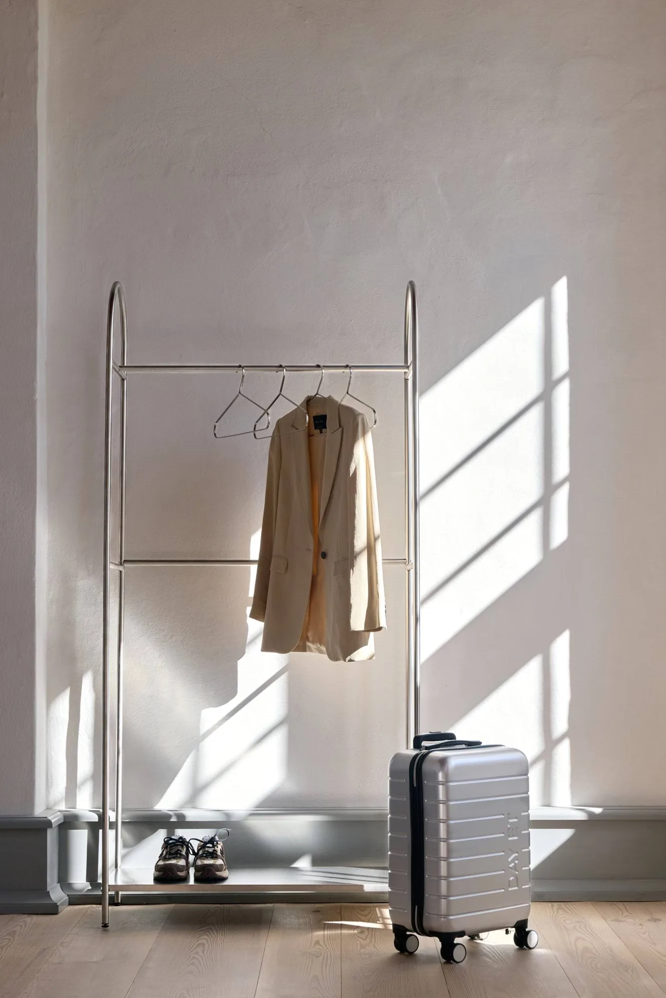 Arch cabideiro, Cor prateada, 39x92x186 cm Mette Ditmer