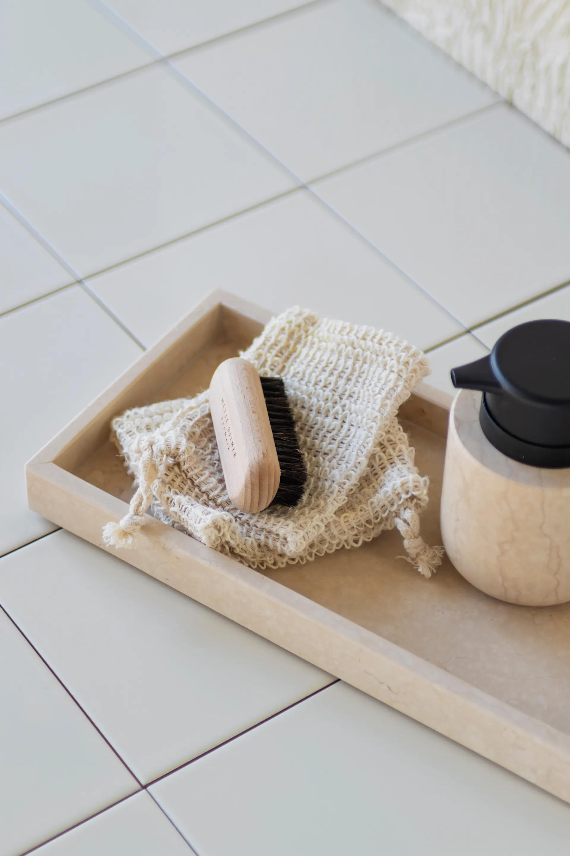 Bandeja de decoração Mármore 16x31 cm, Areia Mette Ditmer