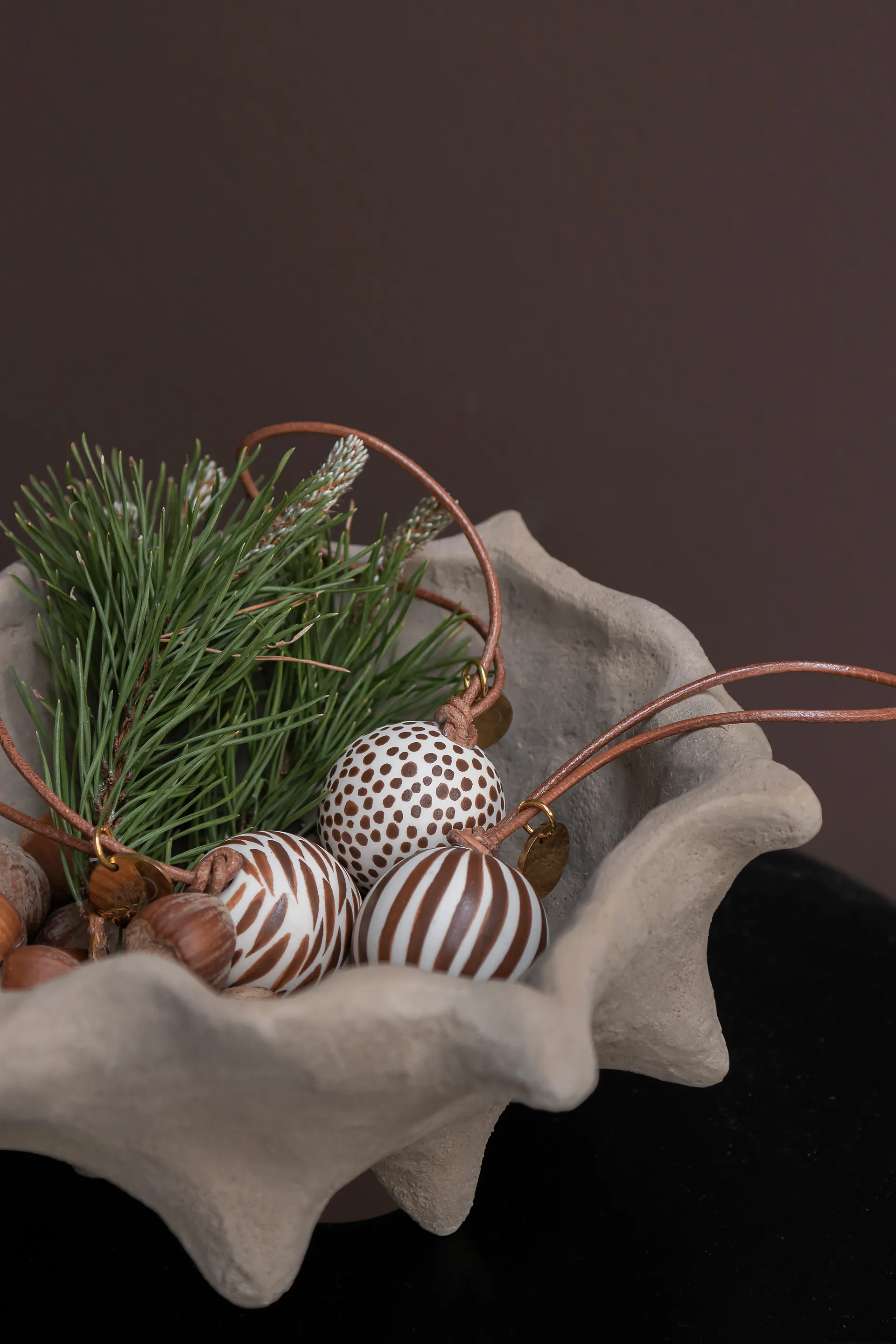 Bolas de natal Globe 3 peças, nogueira  Mette Ditmer