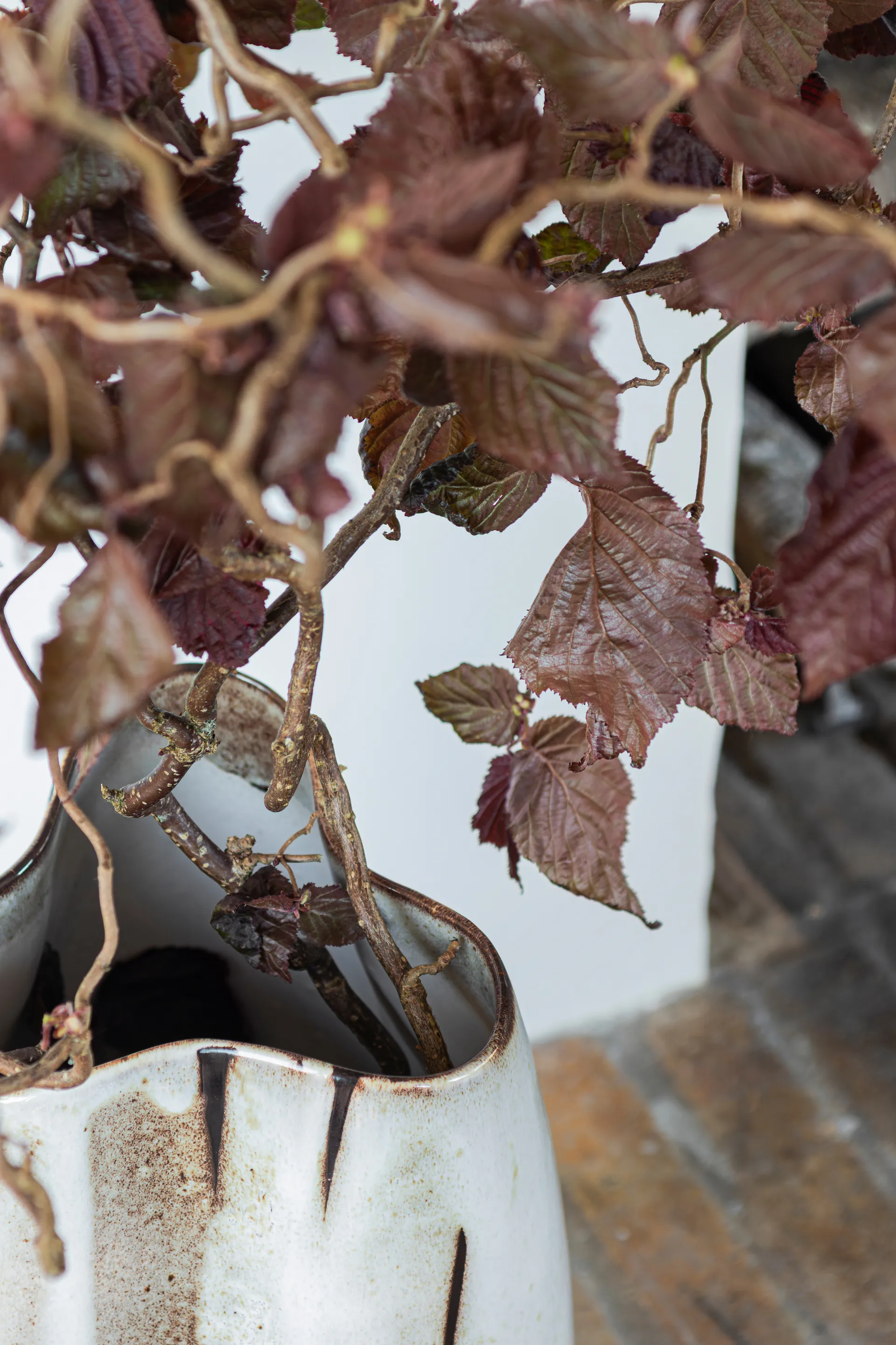 By Hand vaso grande 38,5 cm, Branco sujo Mette Ditmer