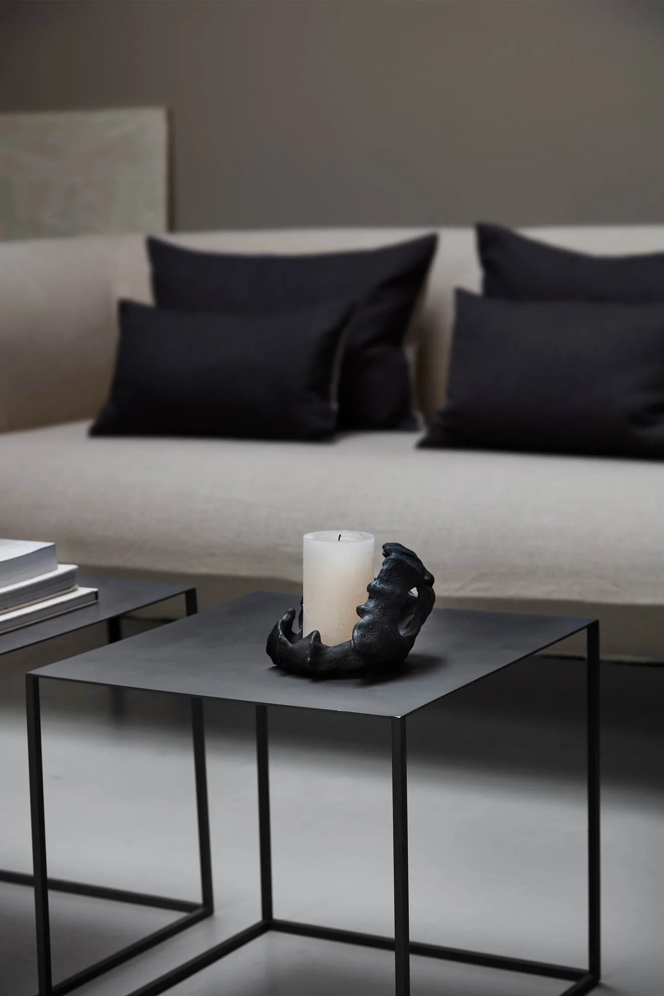 Cubic mesa de apoio, Preto, 43x43x40 cm Mette Ditmer
