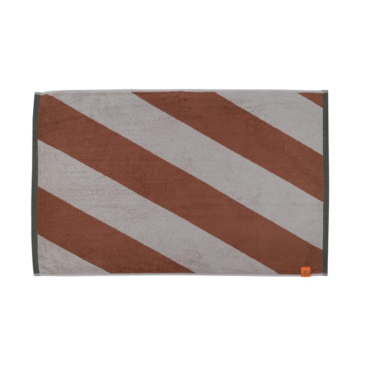 Diagonal tapete de banho 50x80 cm - Tijolo - Mette Ditmer