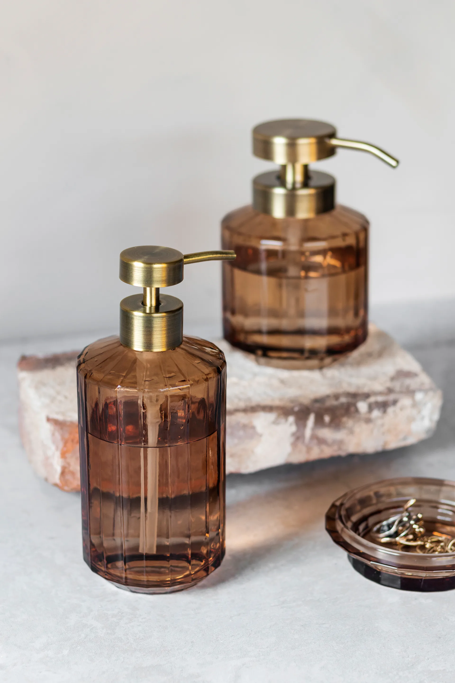 Dispensador de sabão alto Vision, Latte Mette Ditmer