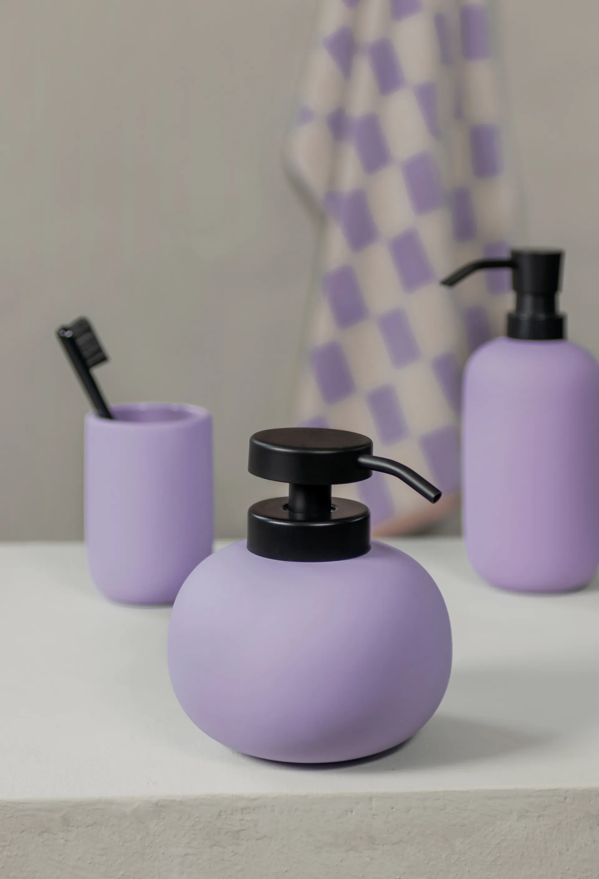 Dispensador de sabão Lotus, Luzlilac Mette Ditmer