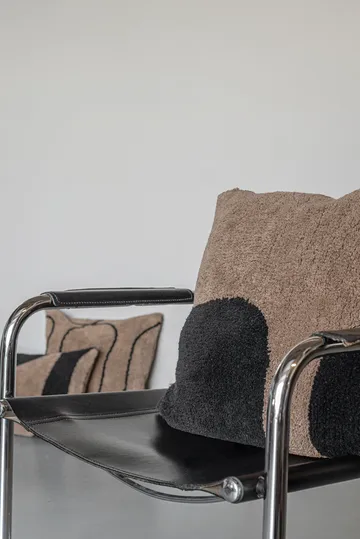 Figura tuftat capa de almofada 50x50 cm - Castanho - Mette Ditmer