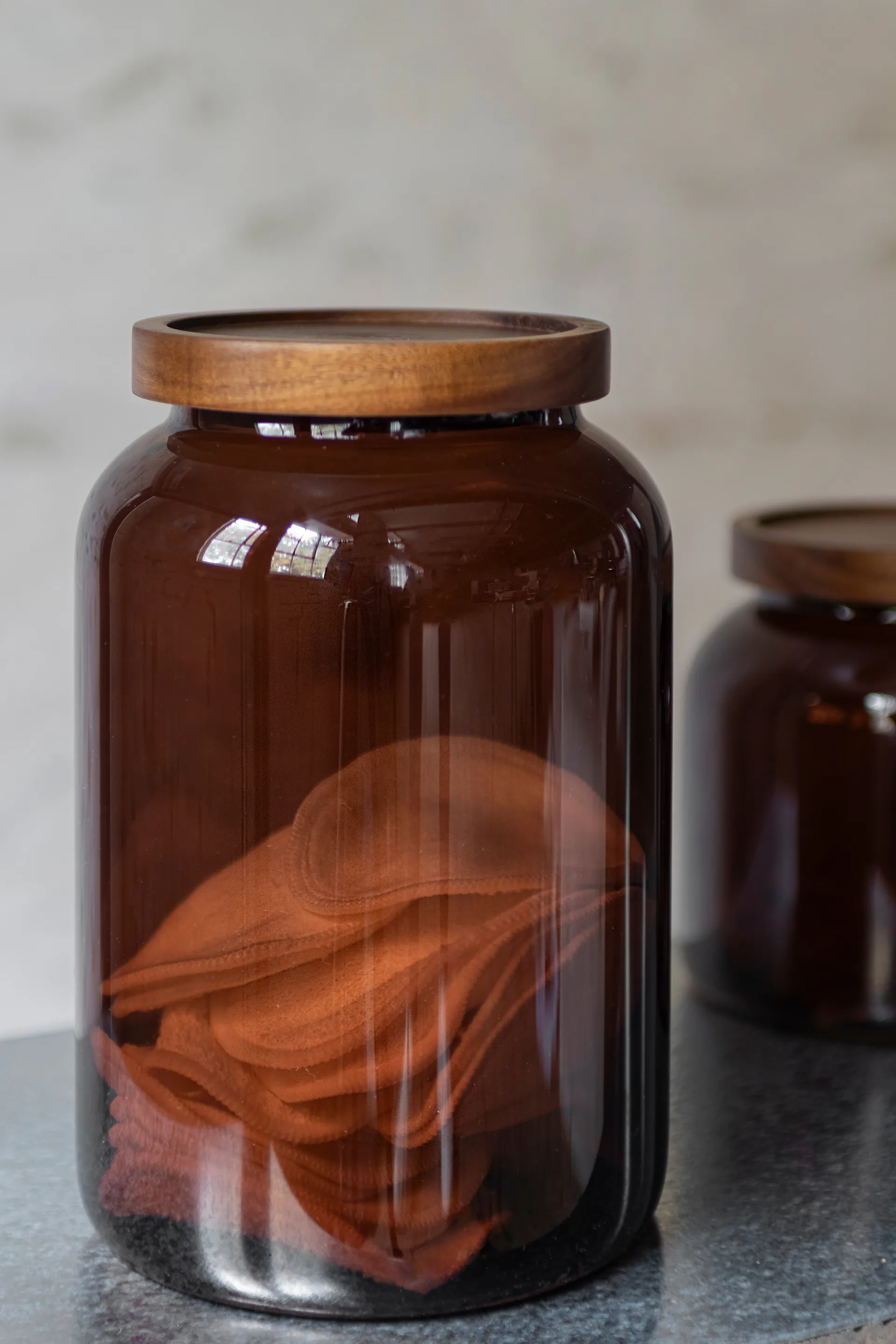 Luna pote com tampa grande 20 cm, Castanho Mette Ditmer