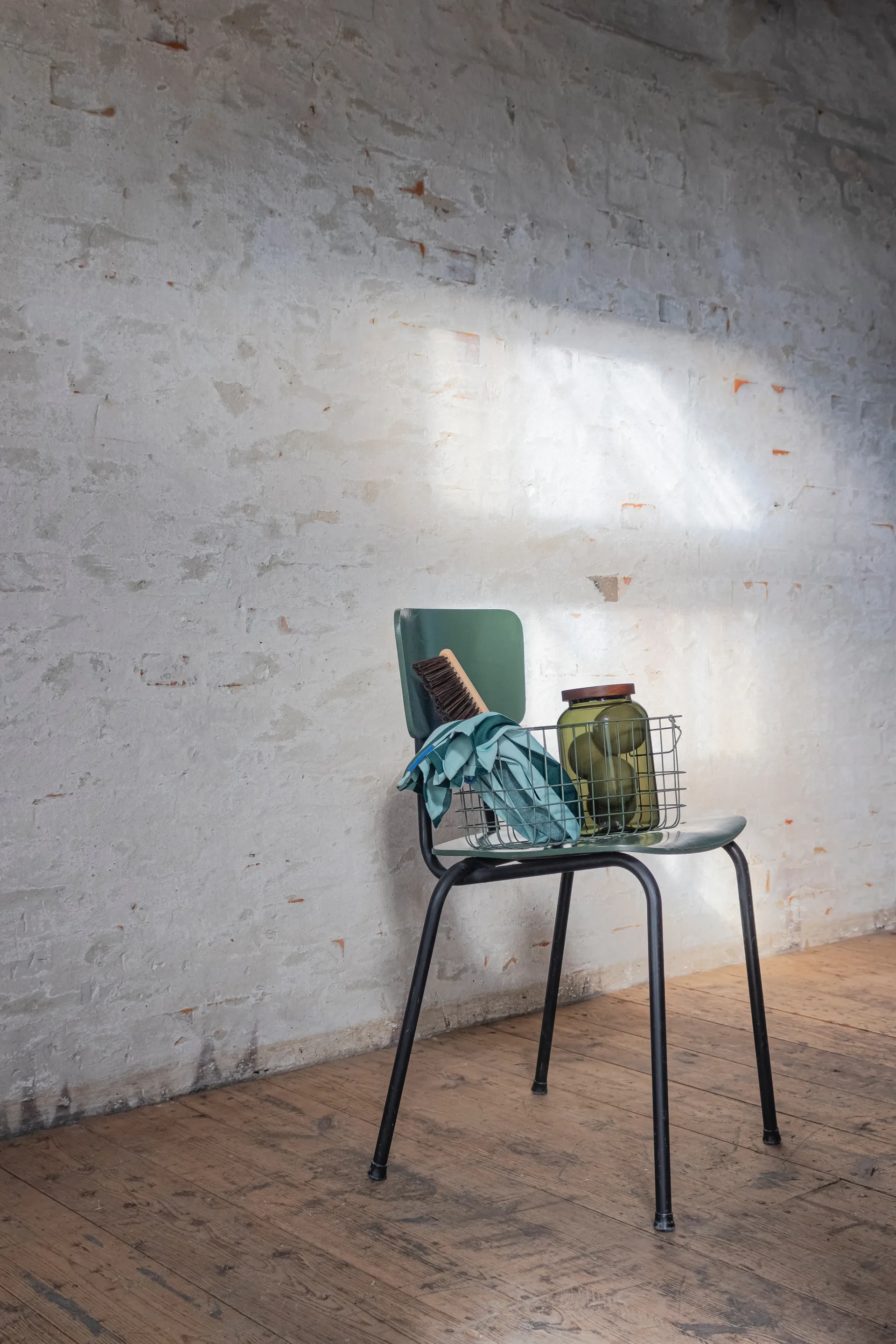 Luna pote com tampa grande 20 cm, Verde floresta Mette Ditmer