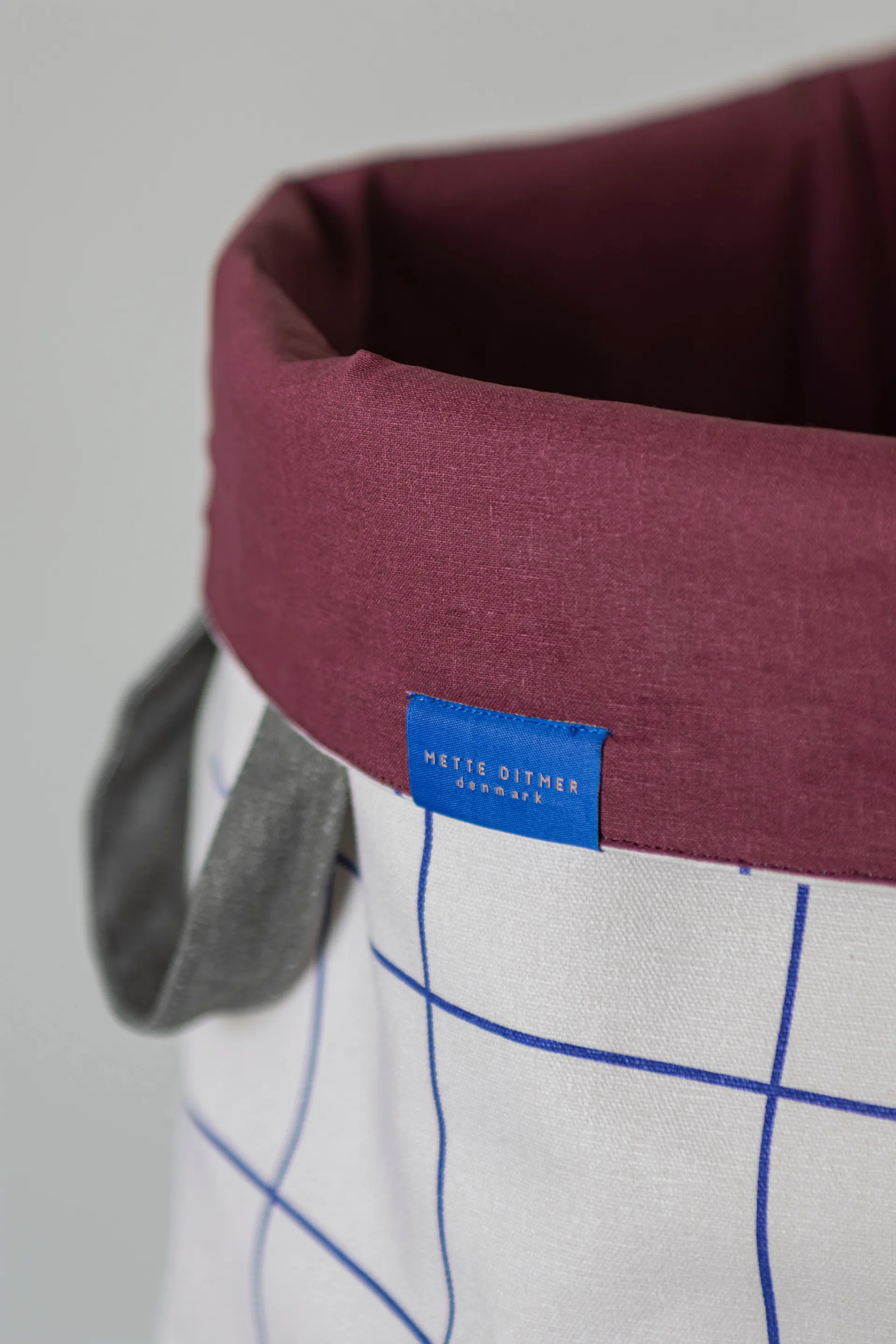 Mesh cesto de roupa Ø40x50 cm, Cobalt-areia Mette Ditmer