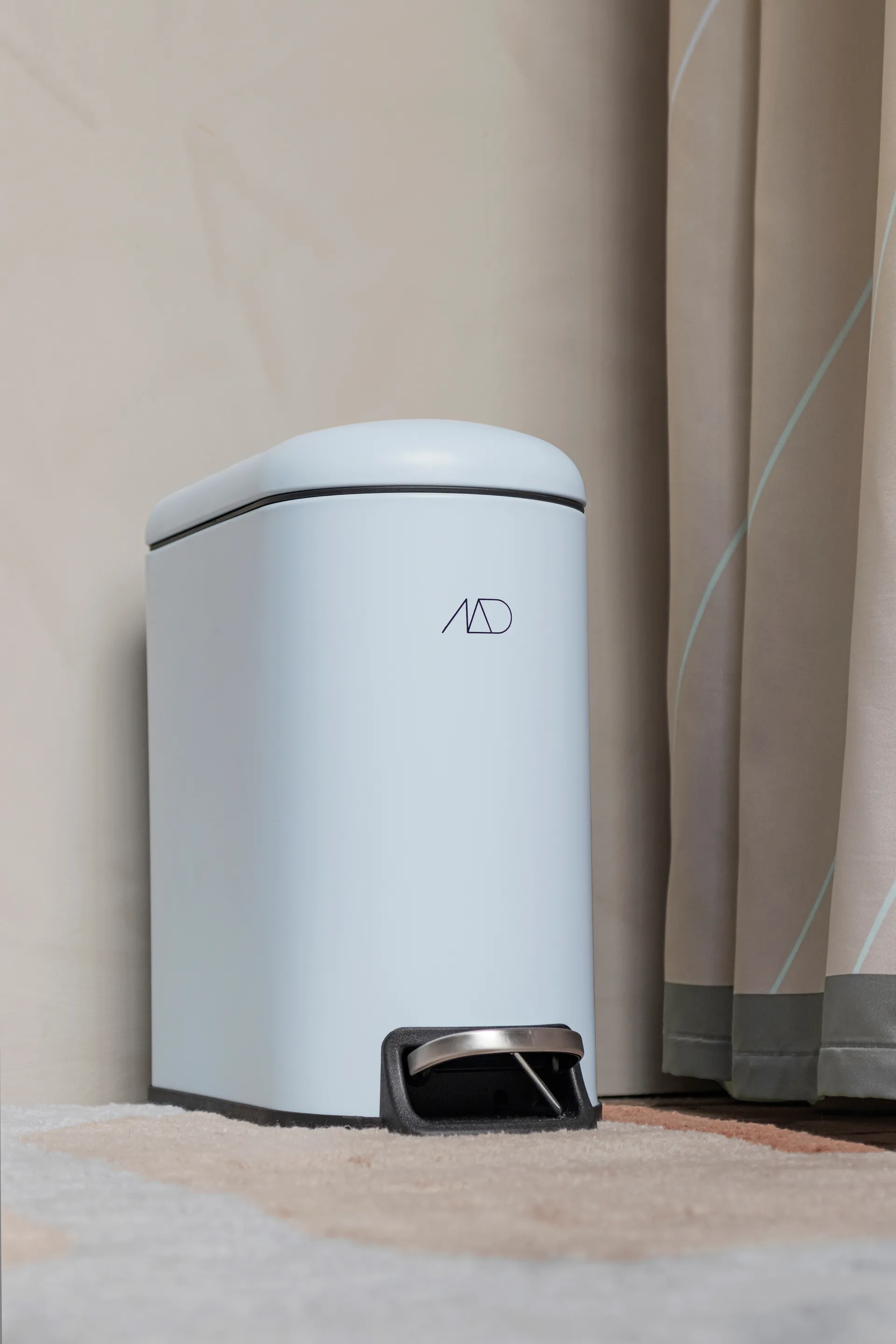 Mini-Walther caixote do lixo com pedal 5 L, Azul claro Mette Ditmer