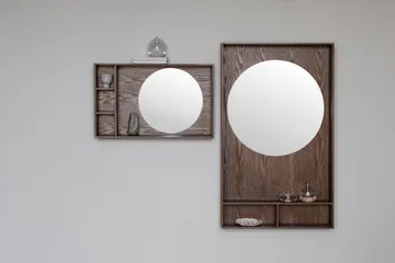 Show-me espelho com prateleira grande - Escurecido a óleo - Mette Ditmer