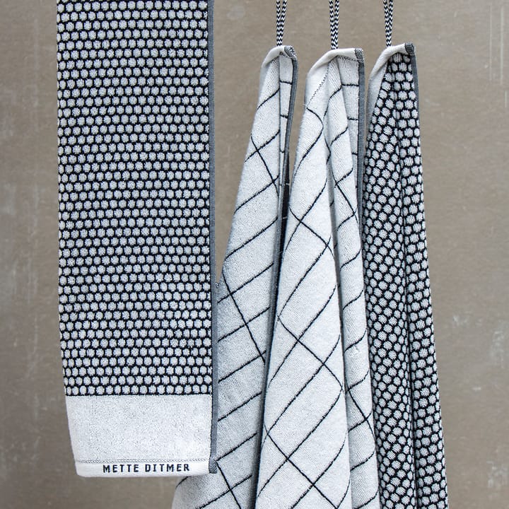 Toalha de banho Grid 70x140 cm, preto-off white Mette Ditmer