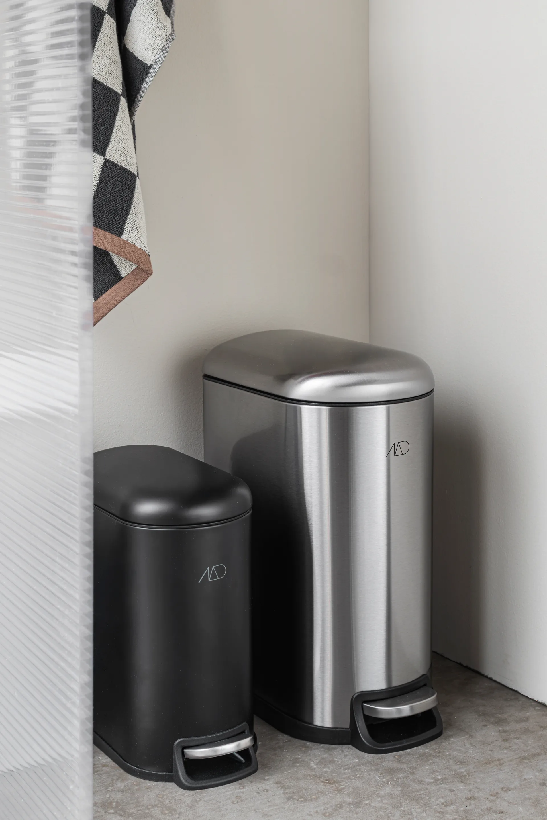 Walthern lixeira com pedal 10 litros, Aço Mette Ditmer