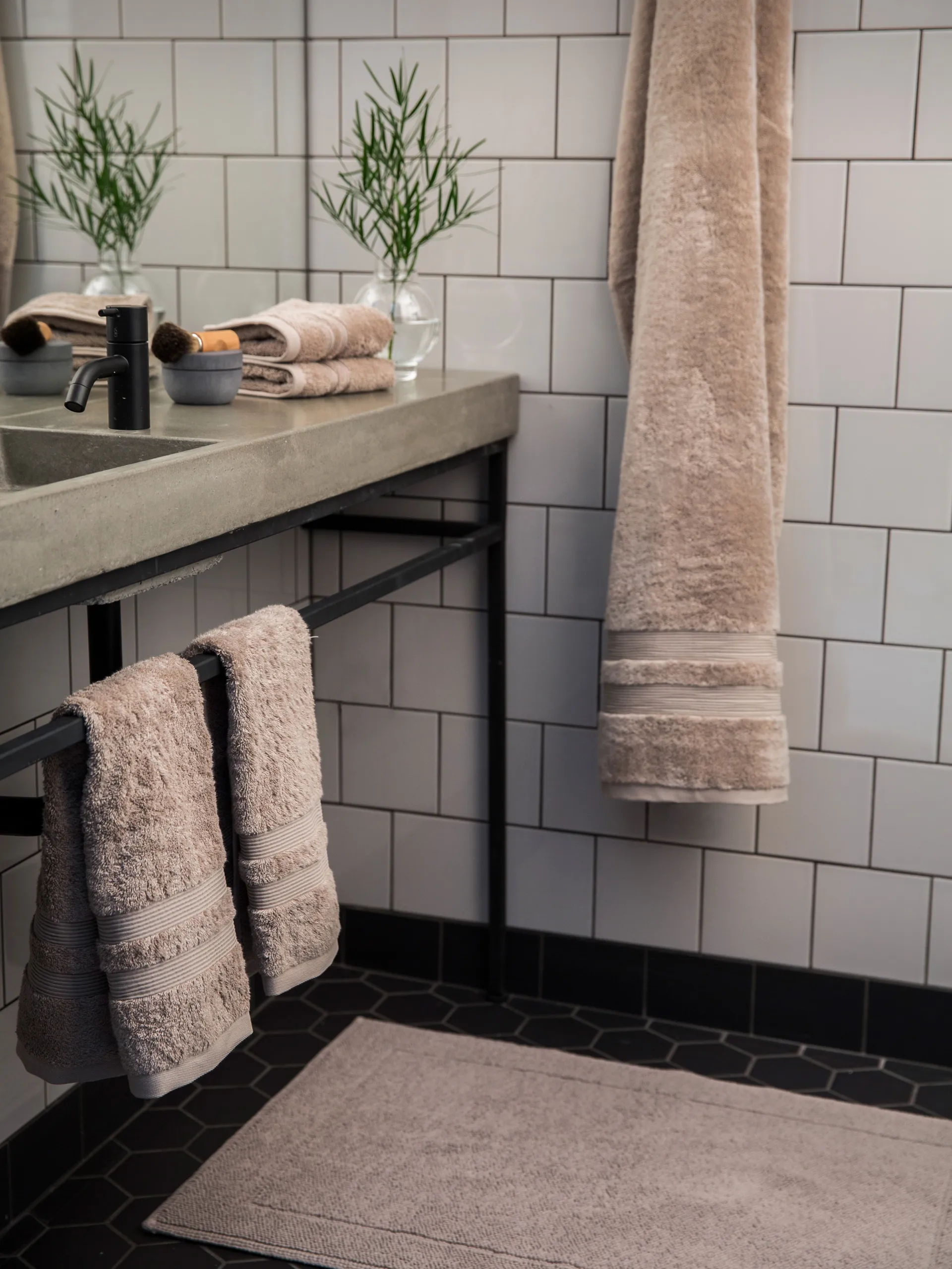 Tapete casa de banho Portofino , Castanho claro, 60x90 cm  Mille Notti