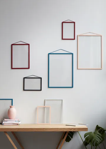 Moebe moldura A5 16,5x22,7 cm - vermelho, transparente - MOEBE
