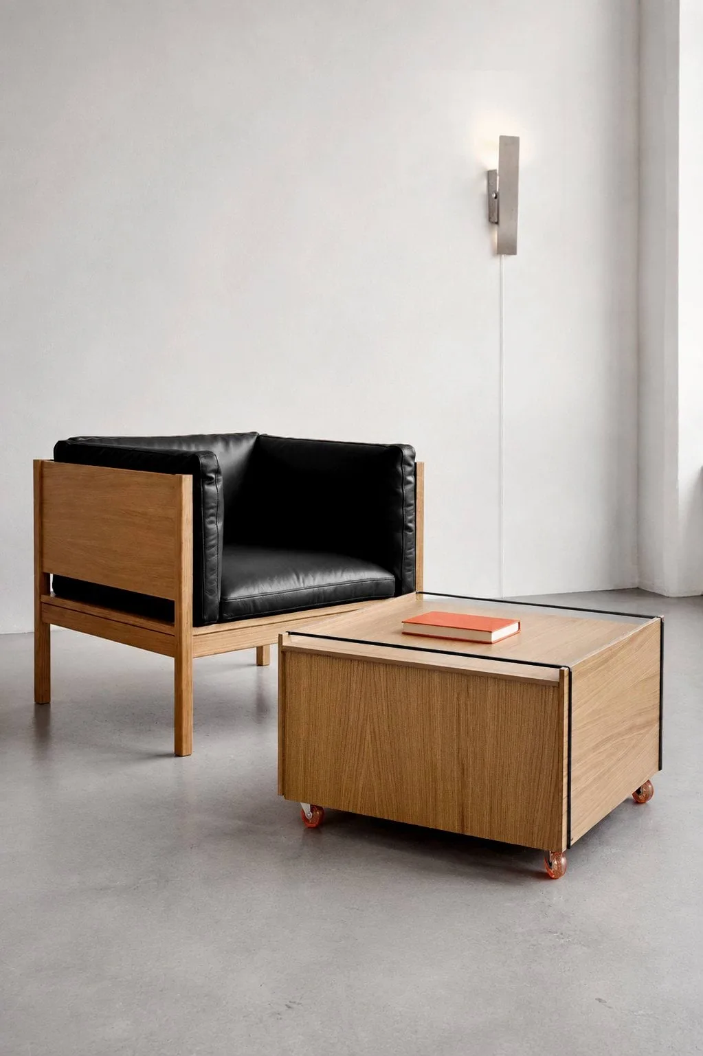 Moebe Storage Chest mesa de centro com arrumação, Carvalho oleado-aço inoxidável, 60x61x38.2 cm MOEBE
