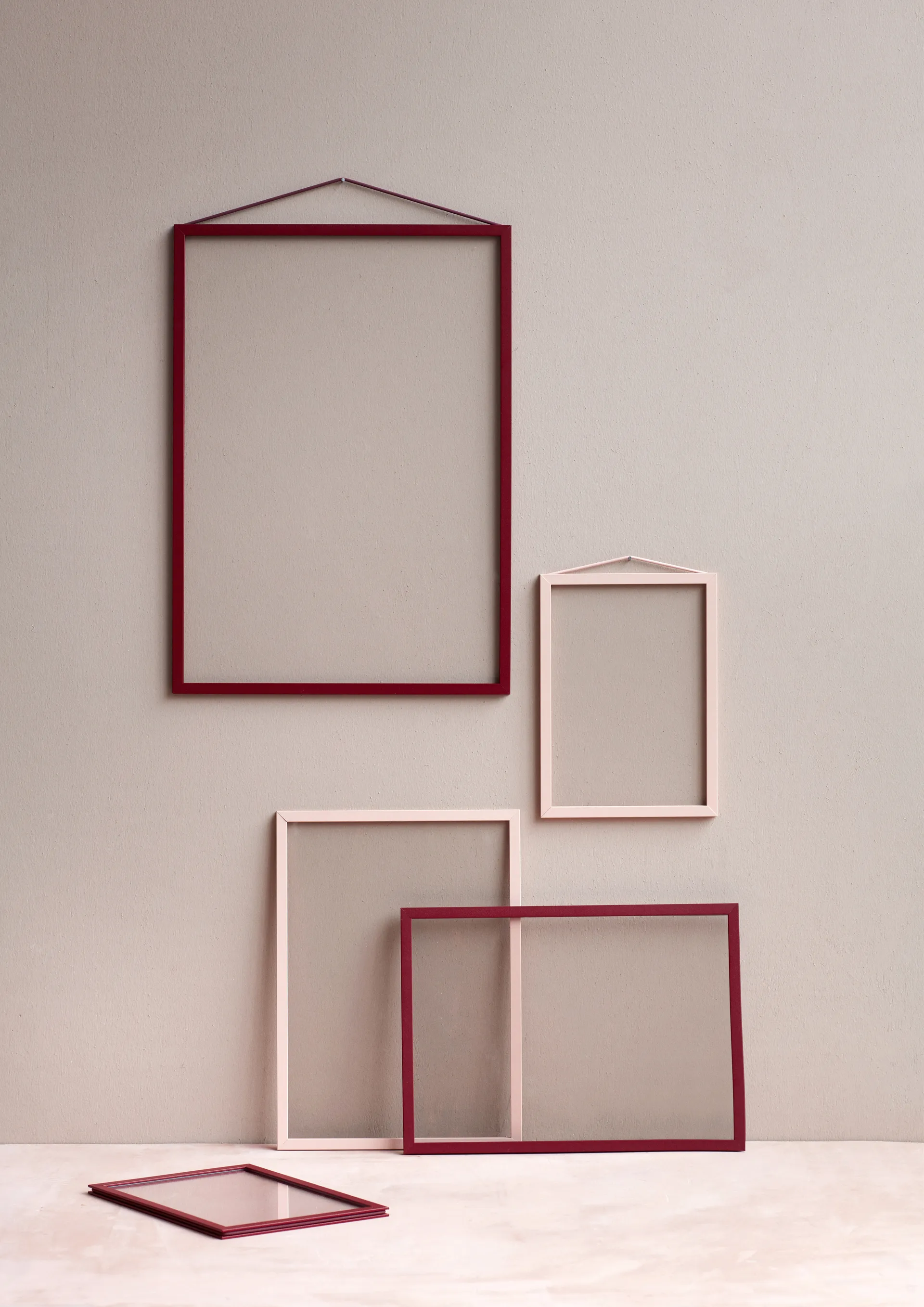 Moldura Moebe A3 31,3x43,6 cm, vermelho, transparente MOEBE