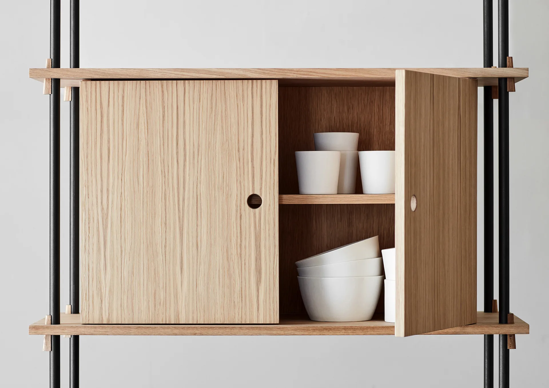 Shelving System estante com armário, Carvalho fumado-black, 163x200x35 cm, S.200.2.C MOEBE