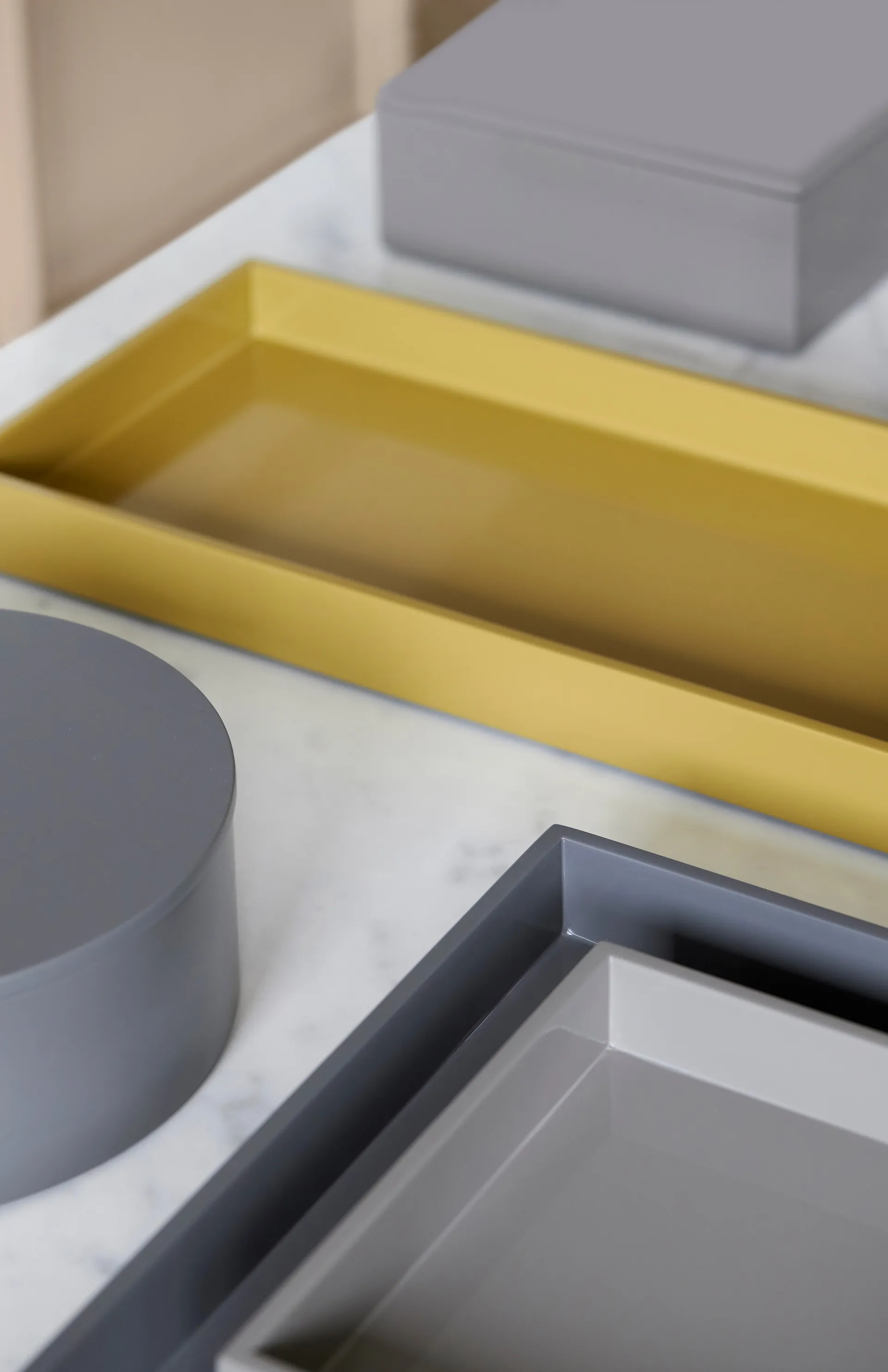 Bandeja de serviço Lux lacada 40x40x4 cm, Dark grey Mojoo