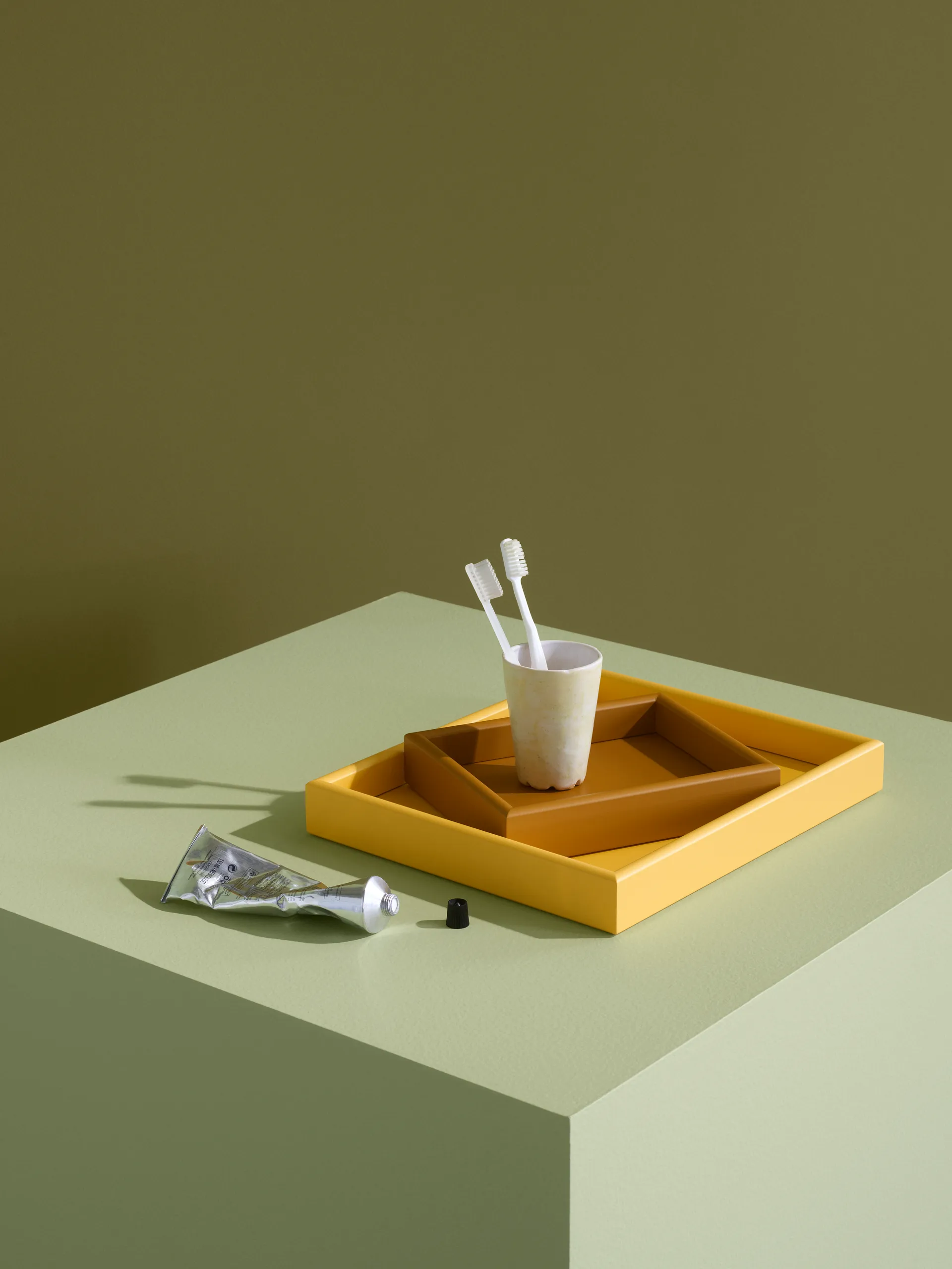 Arrange bandeja small 17,3x21,4 cm, Amber Montana