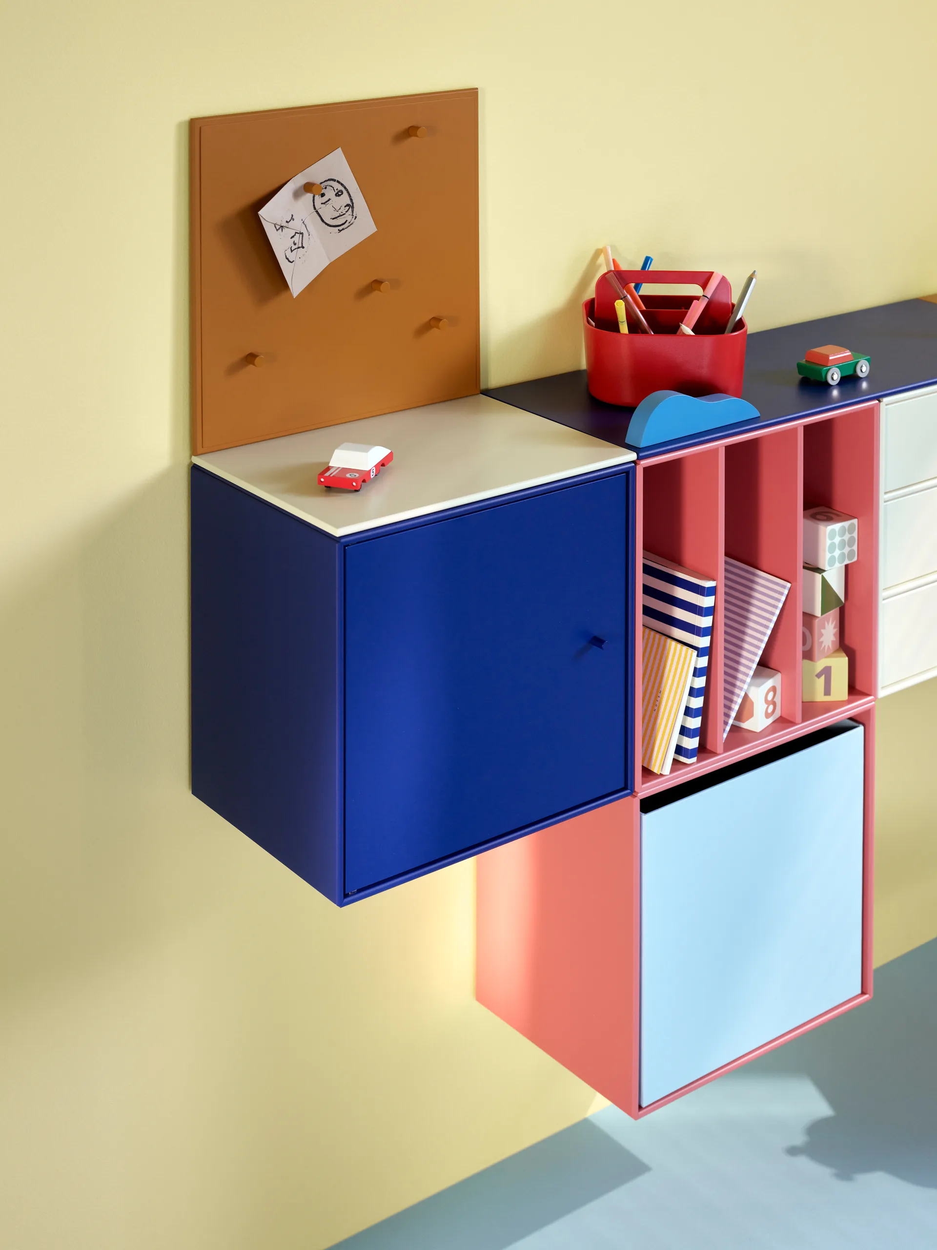 Montana Mini 1003 gabinete 35x35 cm, Monarch Montana