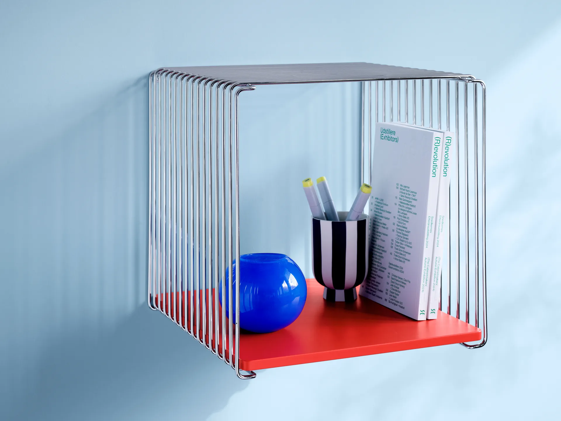 Panton Wire prateleira 33x34.8 cm, Vidro Montana