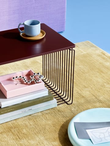 Panton Wire tampo 70,1x34,8 cm - Preto vermelho - Montana