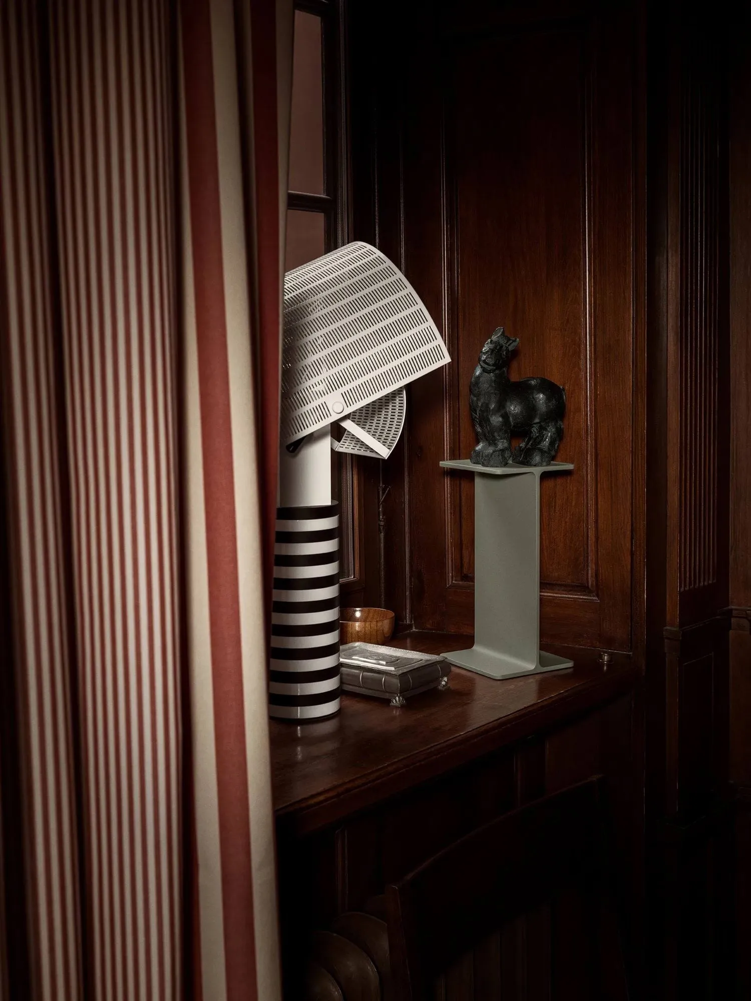 Museum Pedestal pedestal, Verde, 15x15x30 cm Museum
